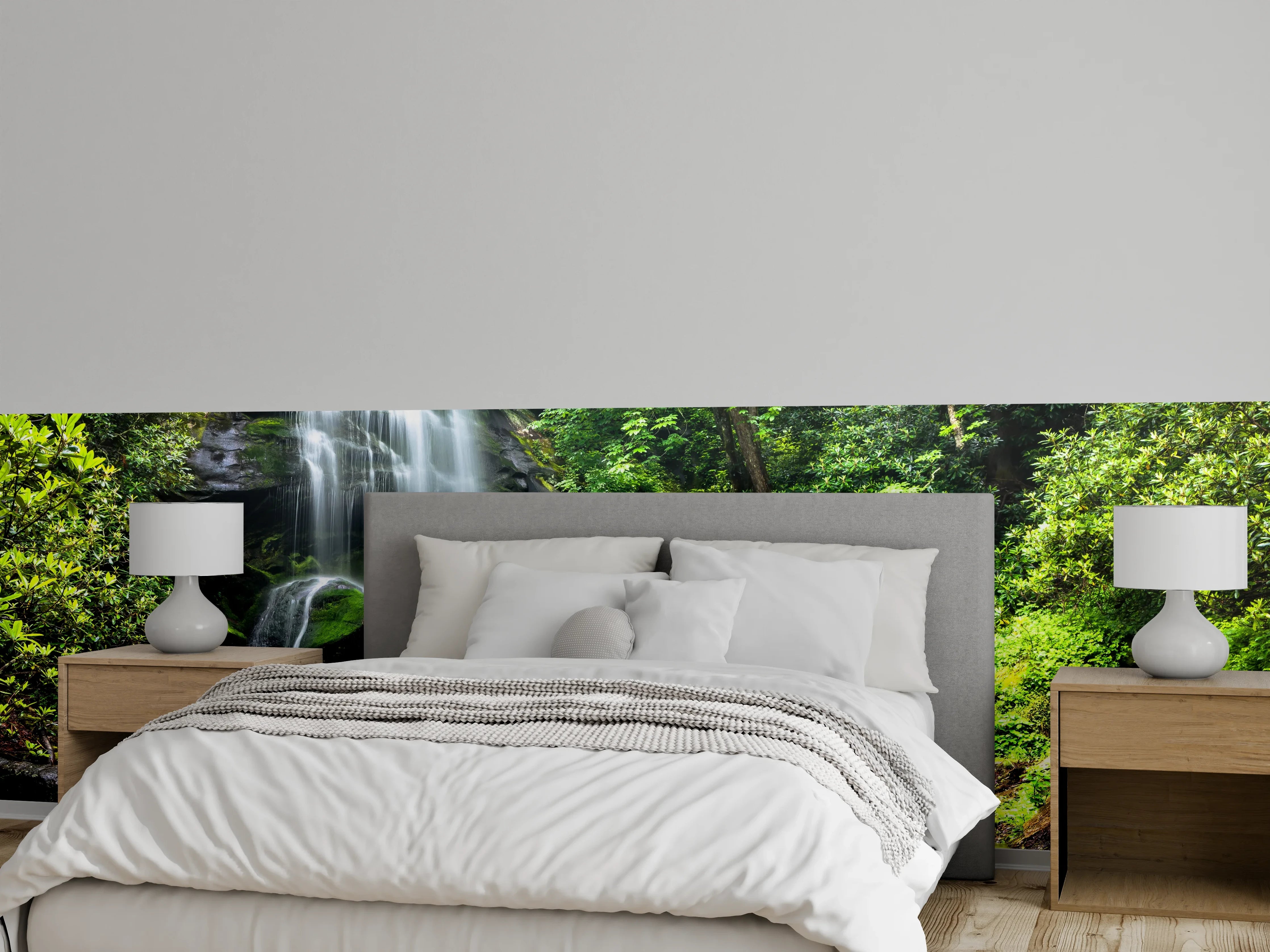 Wandverkleidung Schlafzimmer - Grauschleier über weißen Waldbächen