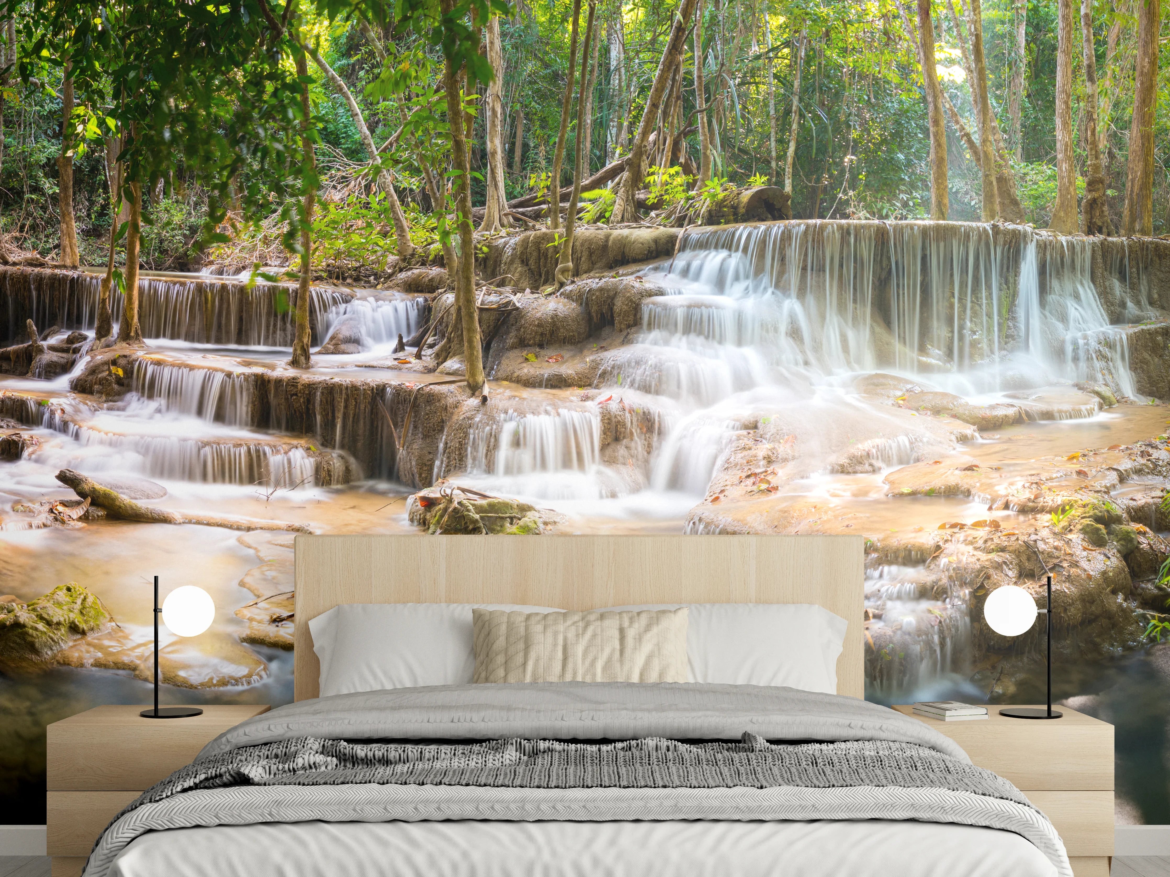 Wandverkleidung Schlafzimmer - Grüner Wasserfall im Wald