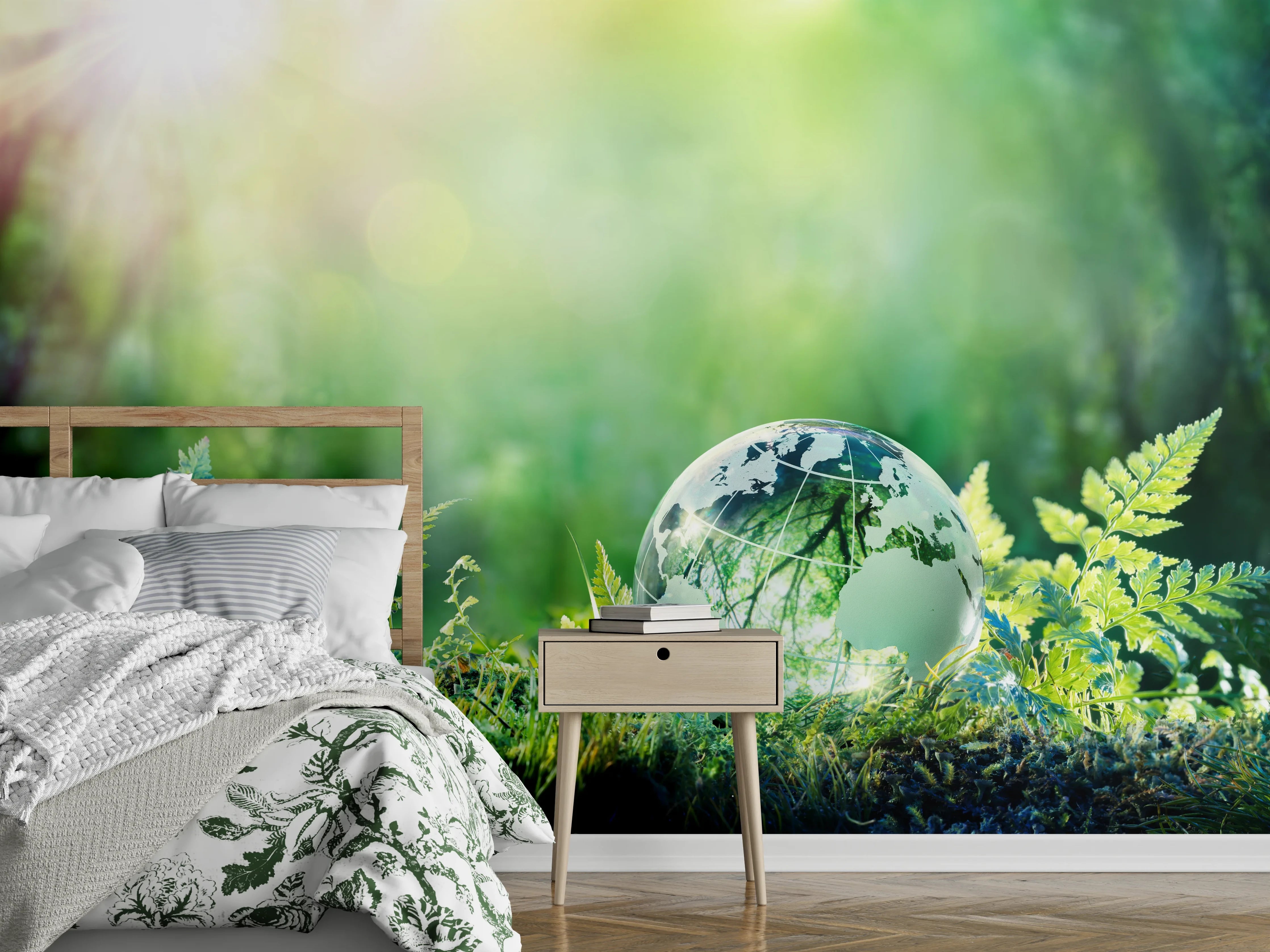 Wandverkleidung Schlafzimmer - Grünlicher Globus im Wald
