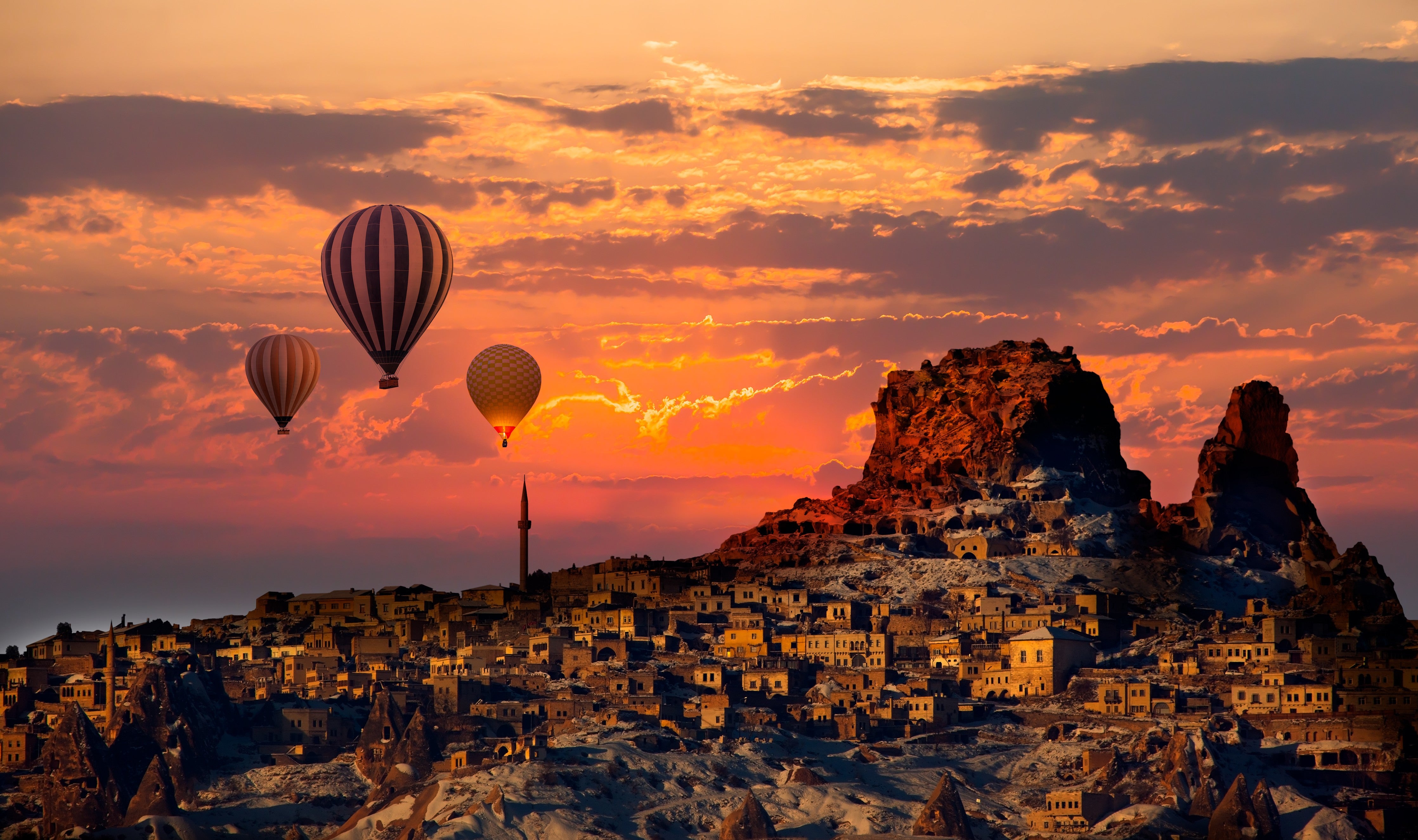 Wandverkleidung Schlafzimmer-Heißluftballons über Kappadokien bei Sonnenuntergang