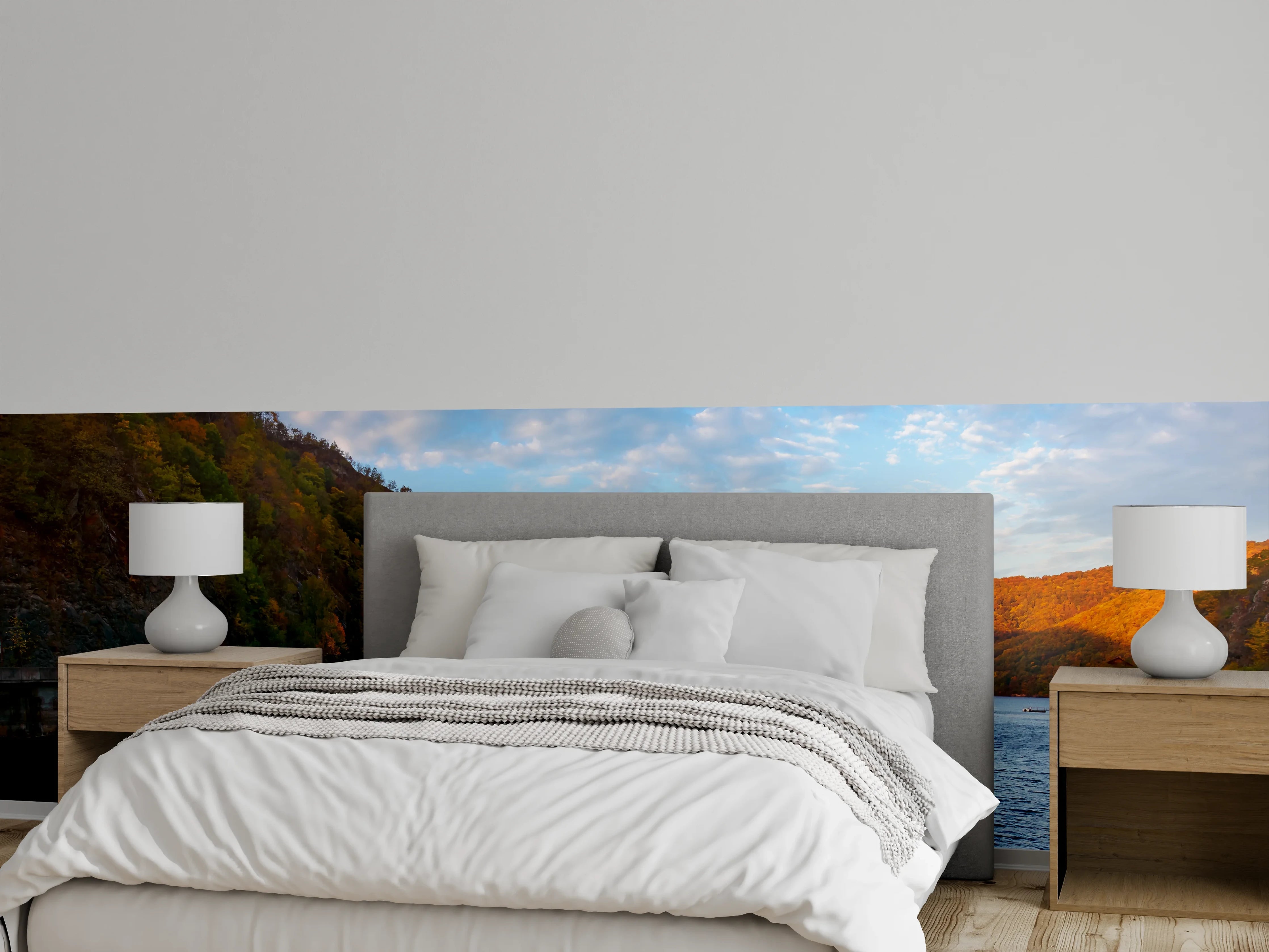 Wandverkleidung Schlafzimmer - Herbstlicher See mit Bergen