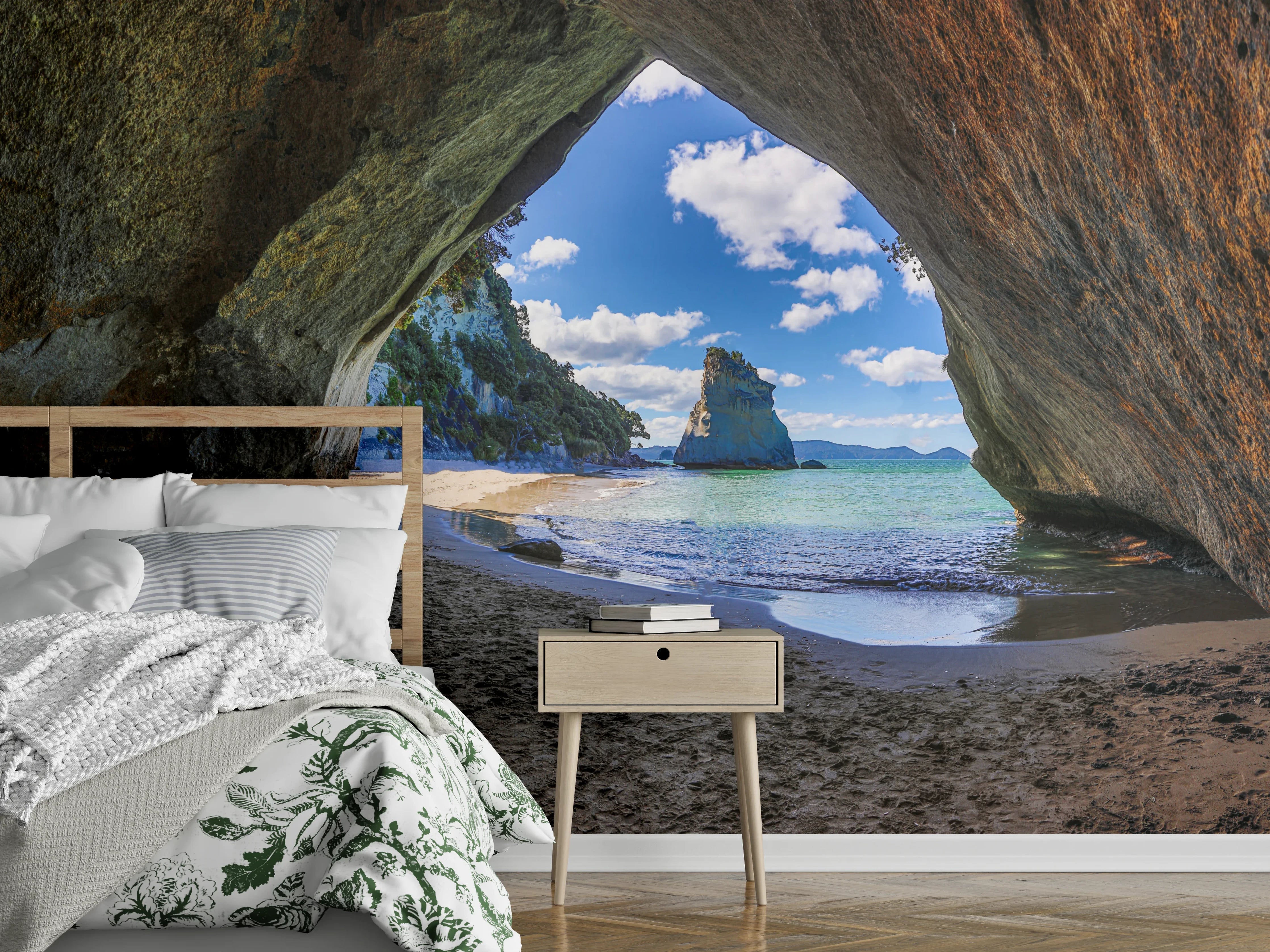 Wandverkleidung Schlafzimmer - Höhlenblick am türkisfarbenen Meer