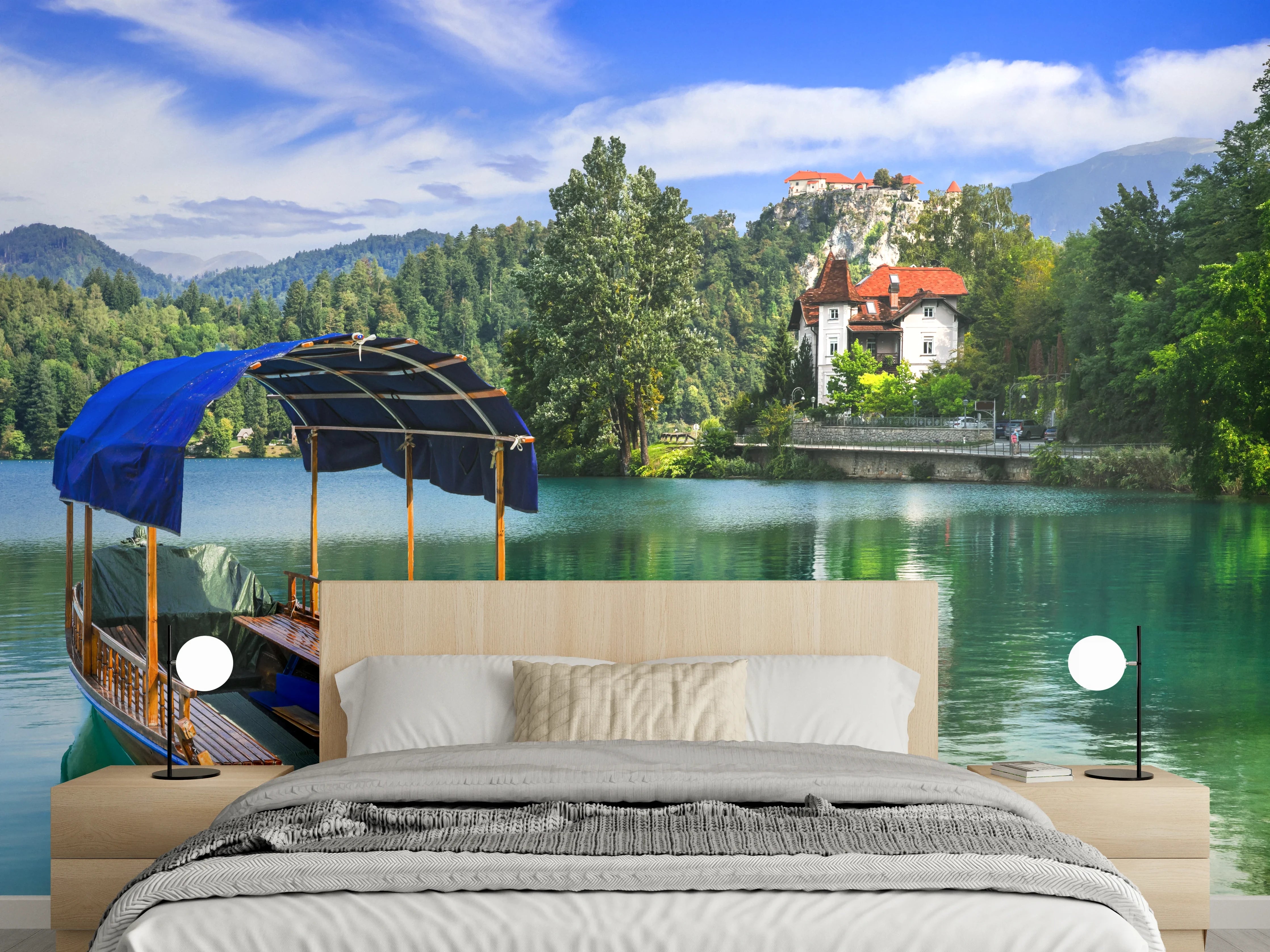 Wandverkleidung Schlafzimmer - Idyllischer See mit historischer Villa