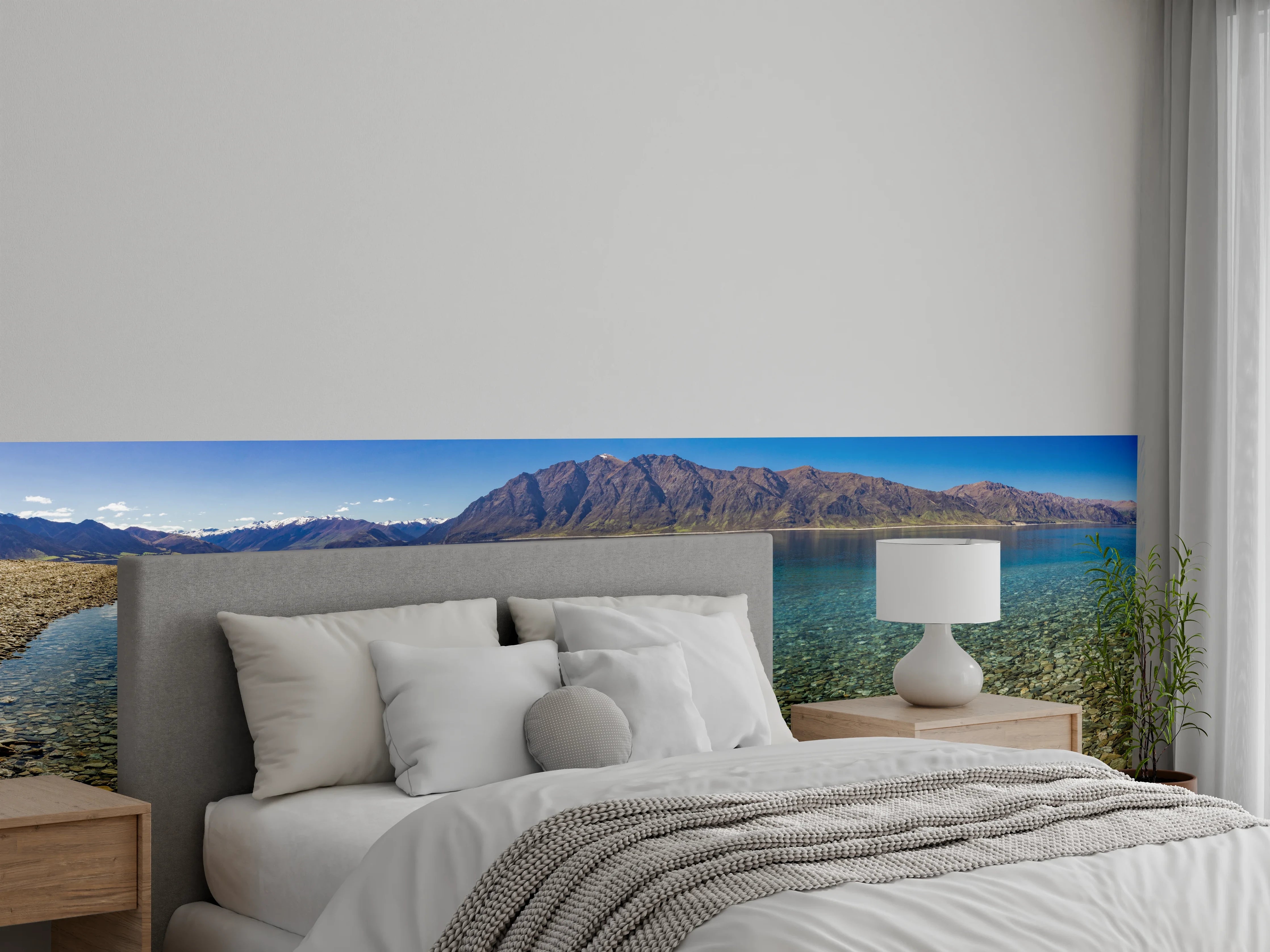 Wandverkleidung Schlafzimmer - Kristallklarer Bergsee mit Gebirgspanorama