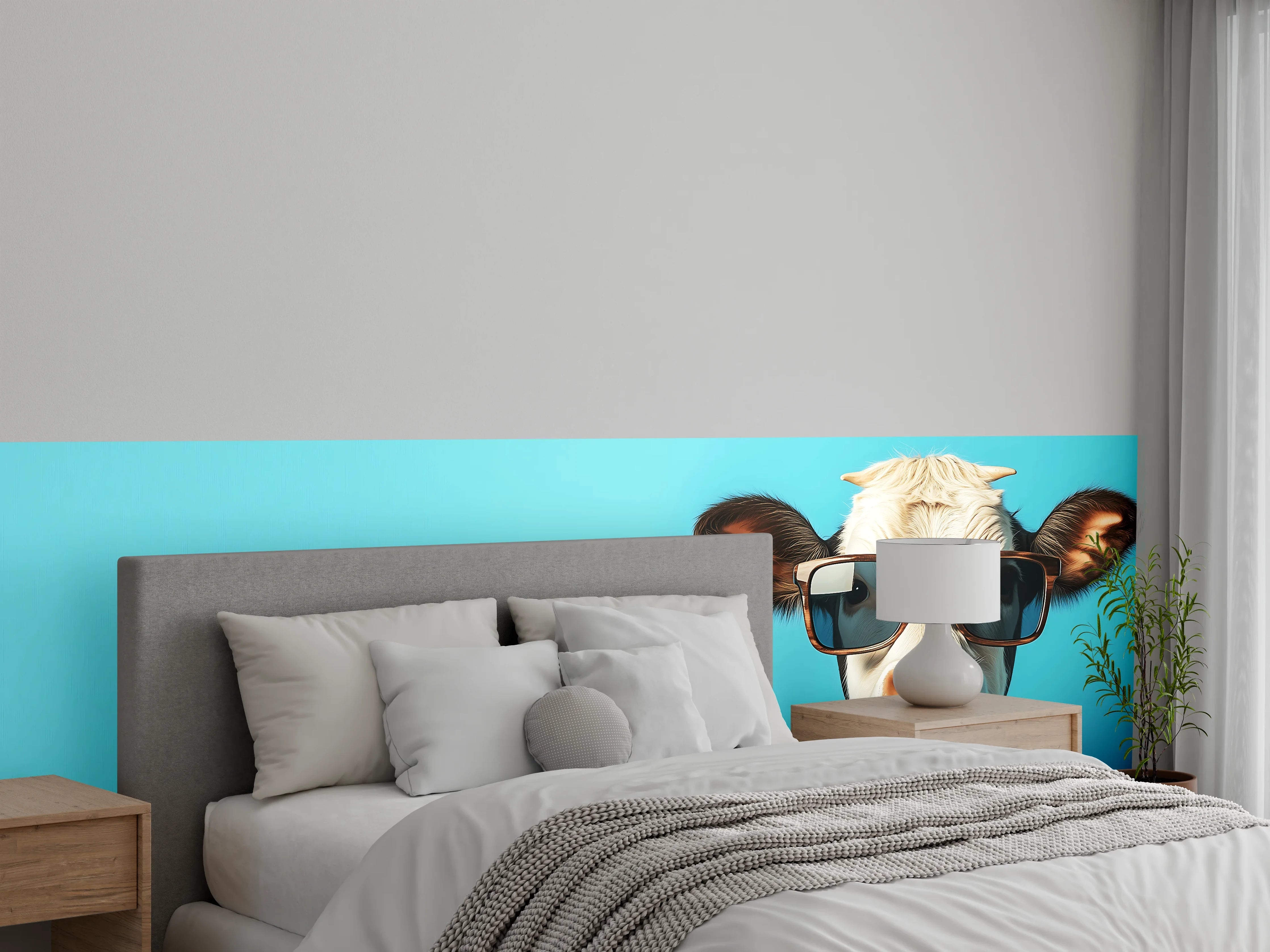 Wandverkleidung Schlafzimmer - Kuh mit Sonnenbrille, Türkis