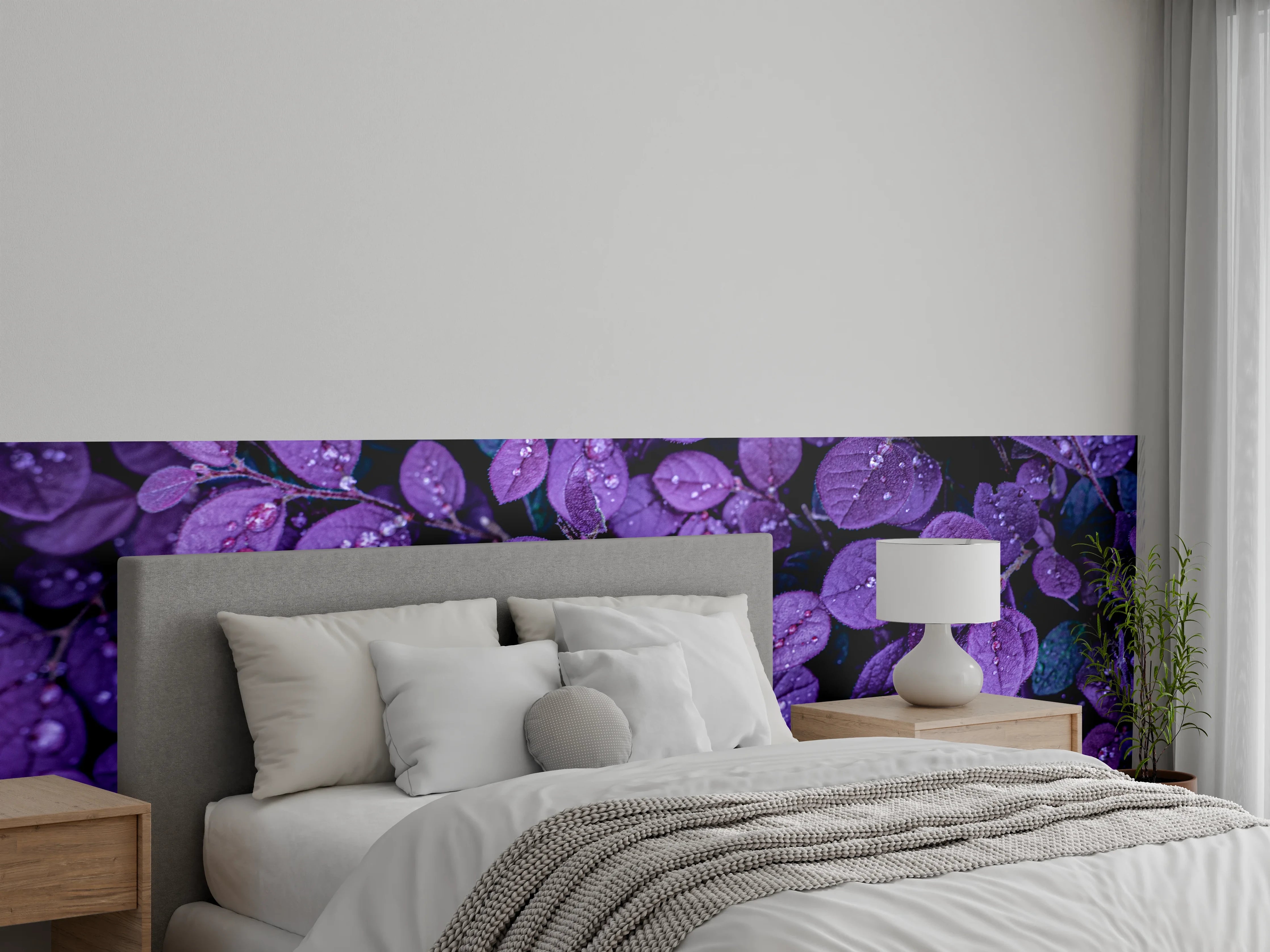 Wandverkleidung Schlafzimmer - Lila Blätter mit Tautropfen Motiv