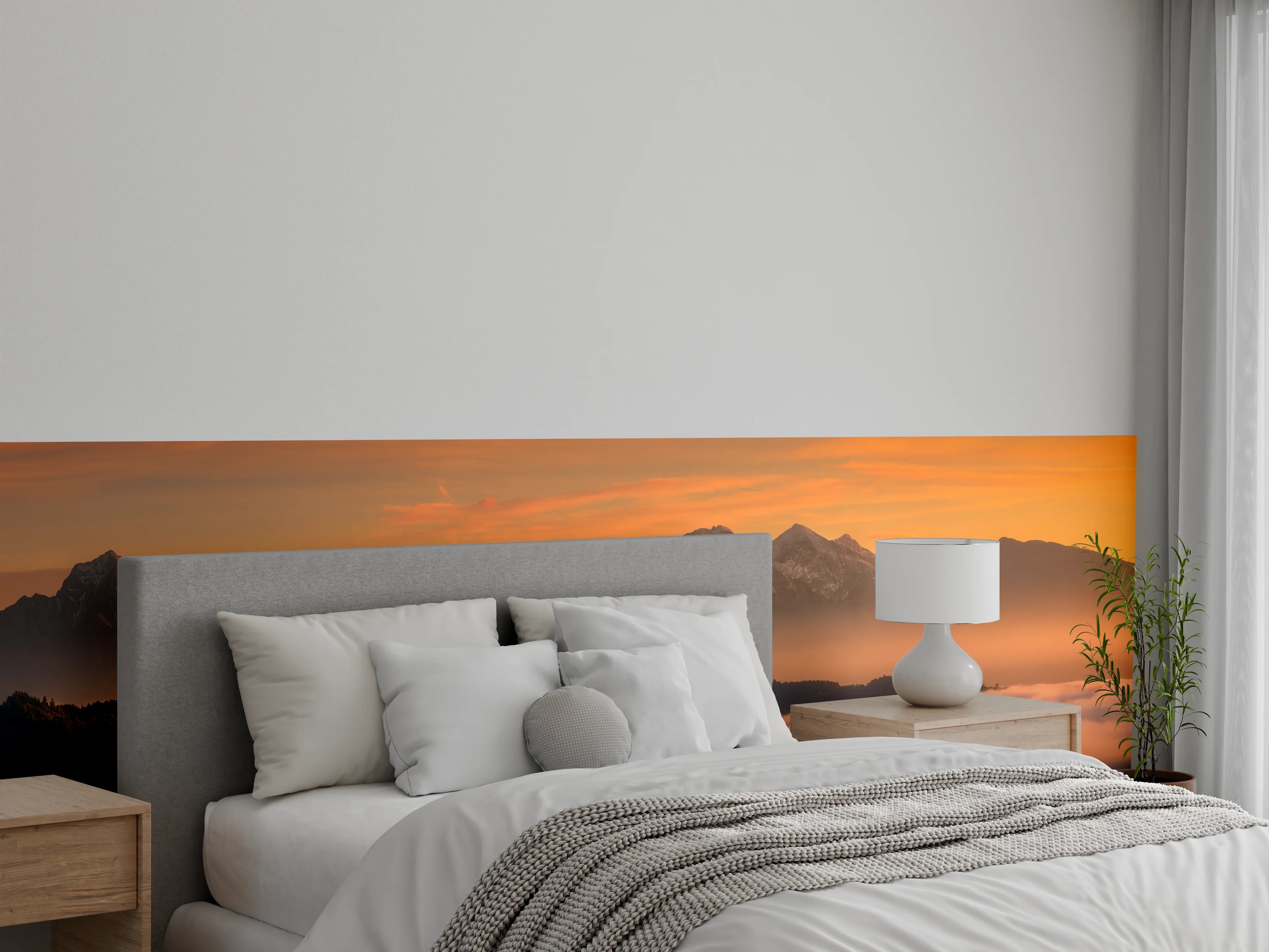 Wandverkleidung Schlafzimmer - Magische Berglandschaft im Nebel