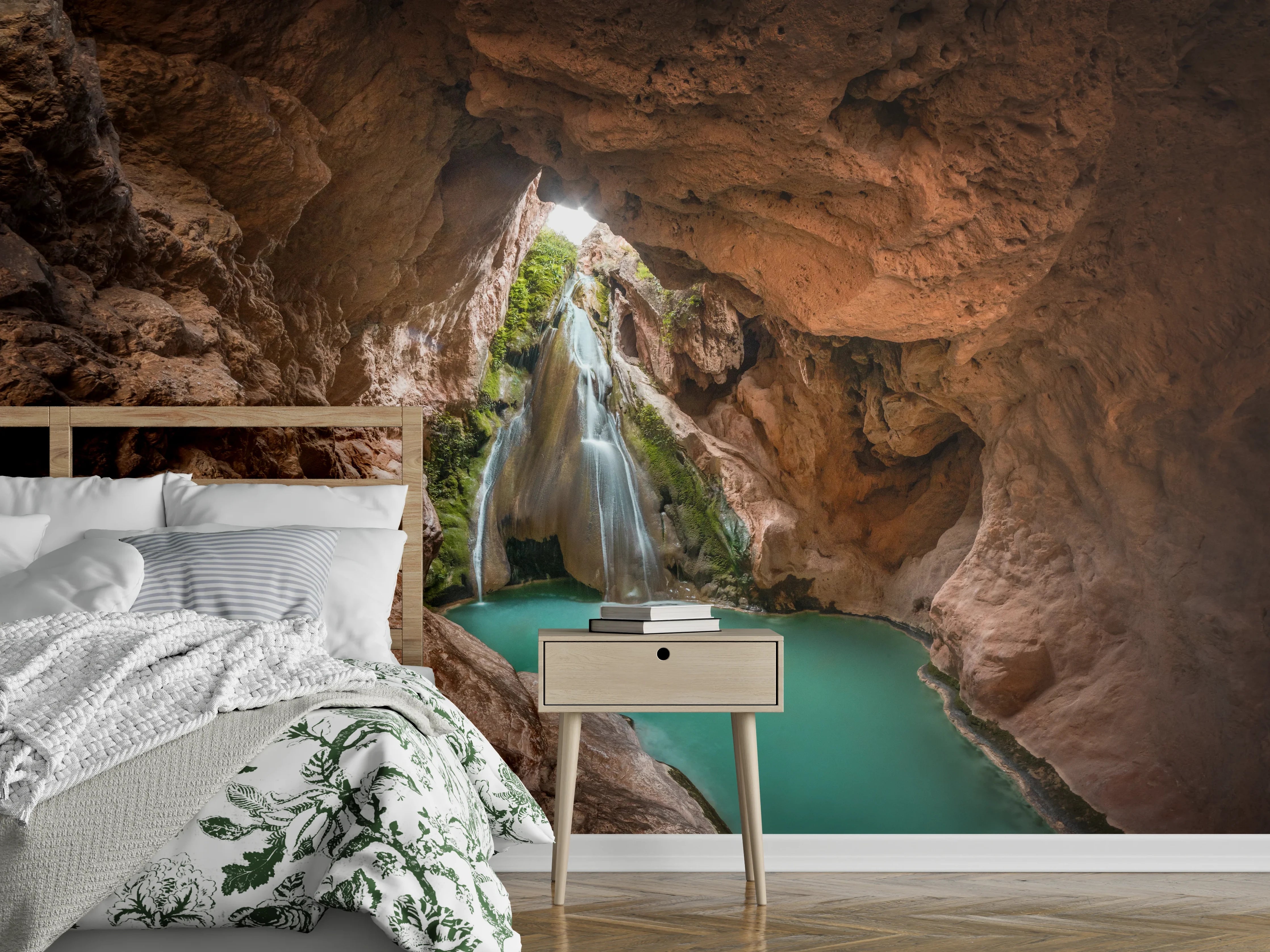 Wandverkleidung Schlafzimmer - Magischer Wasserfall im Felsen