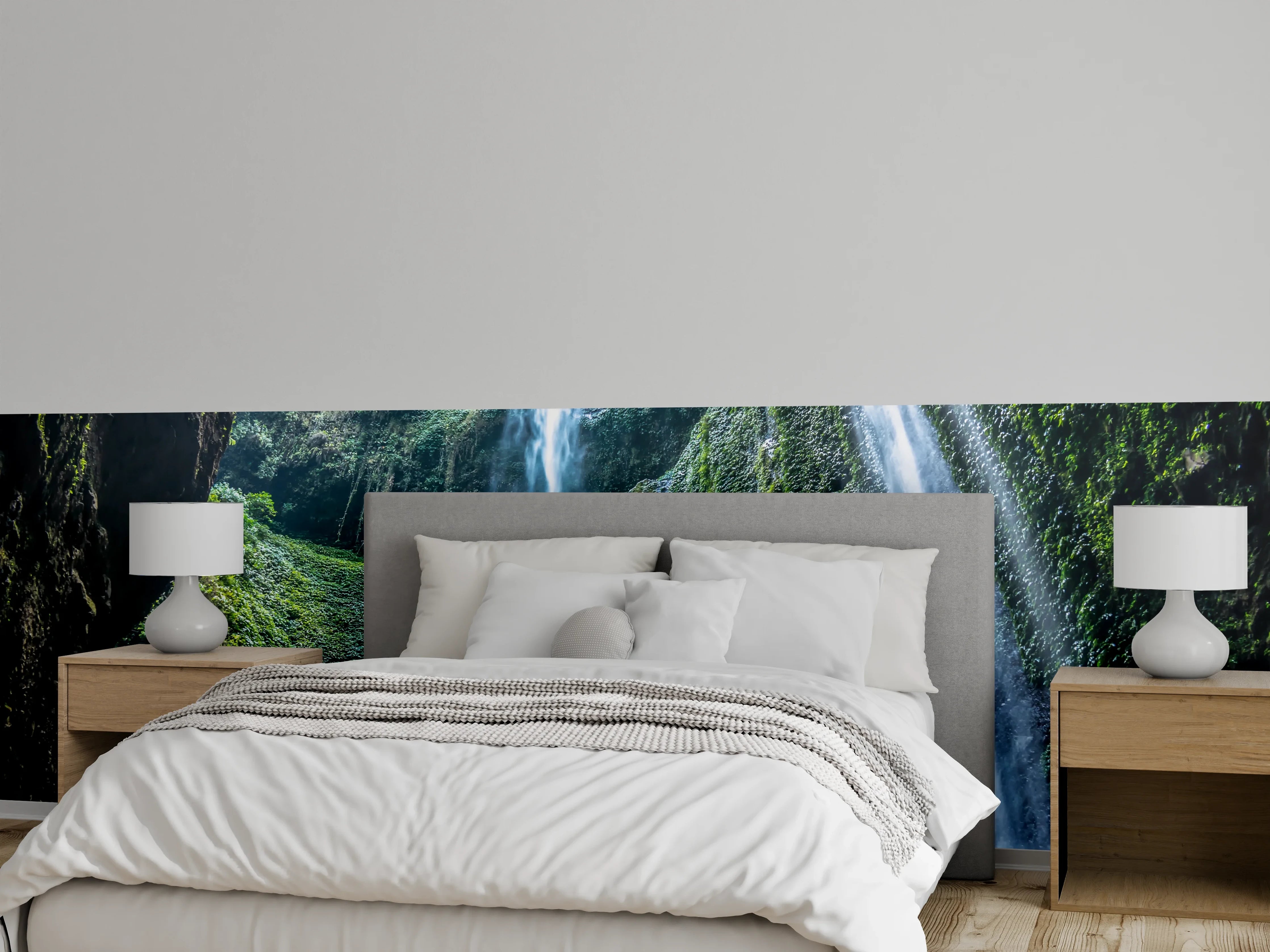 Wandverkleidung Schlafzimmer - Majestätischer Dschungel-Wasserfall Naturfoto