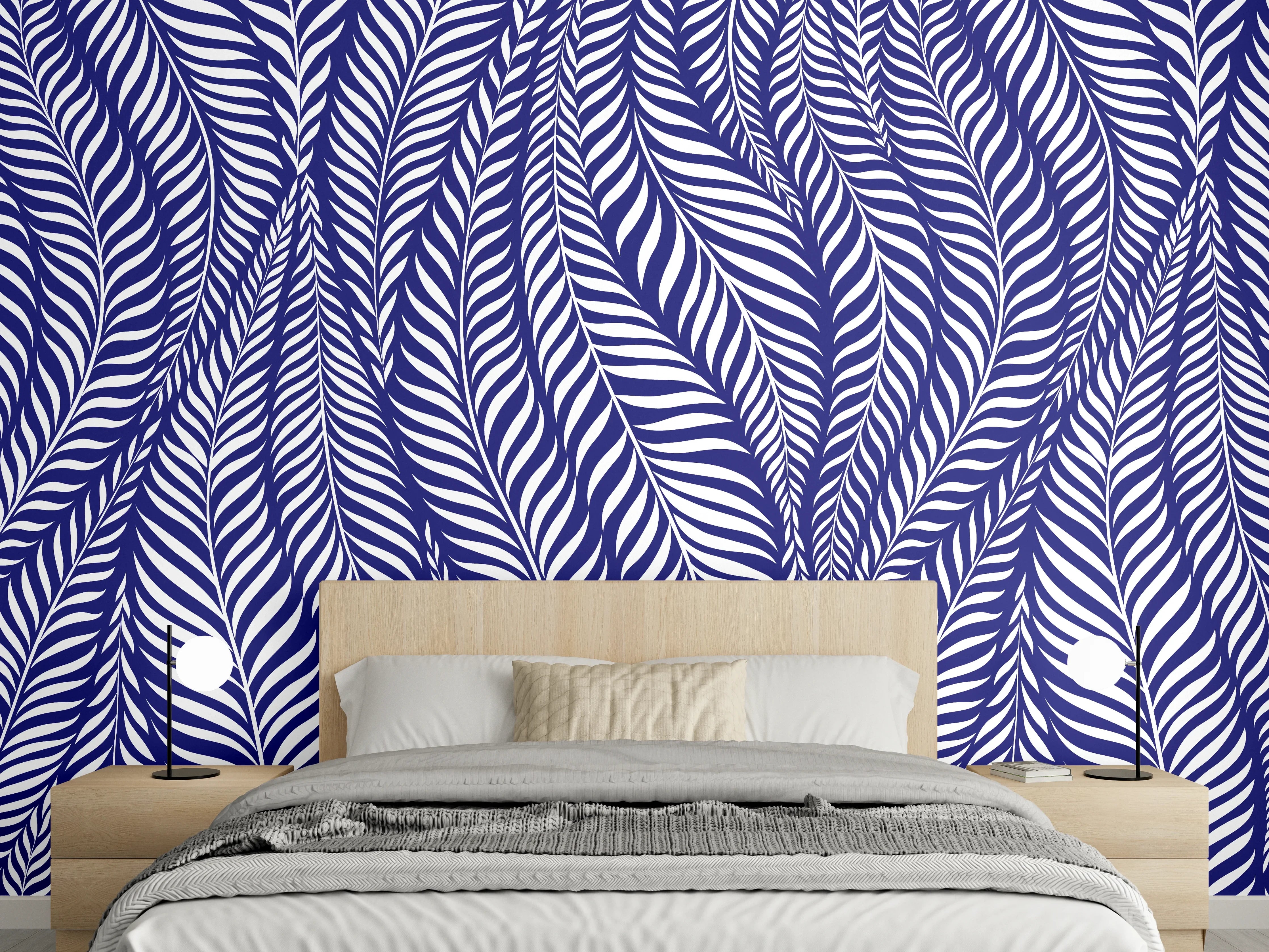 Wandverkleidung Schlafzimmer - Modernes Blätter-Muster in Dunkelblau Weiß