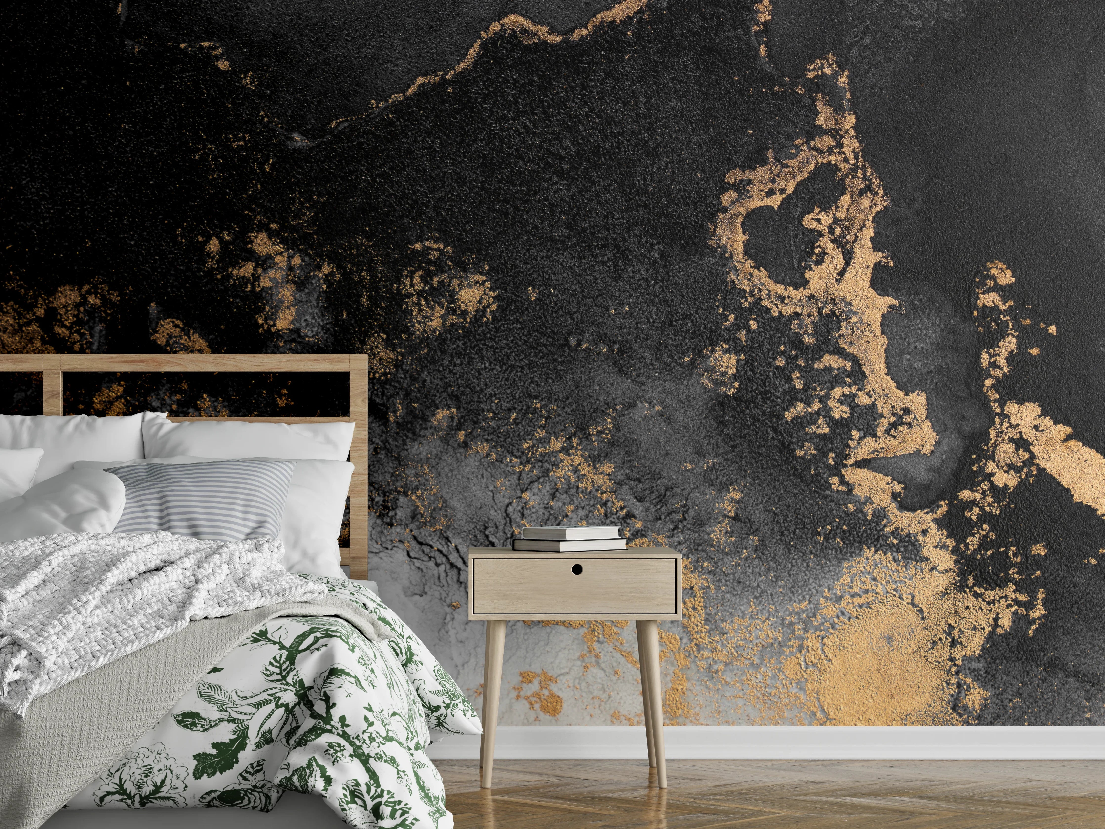Wandverkleidung Schlafzimmer - Modernes Marmor-Design mit Goldakzenten