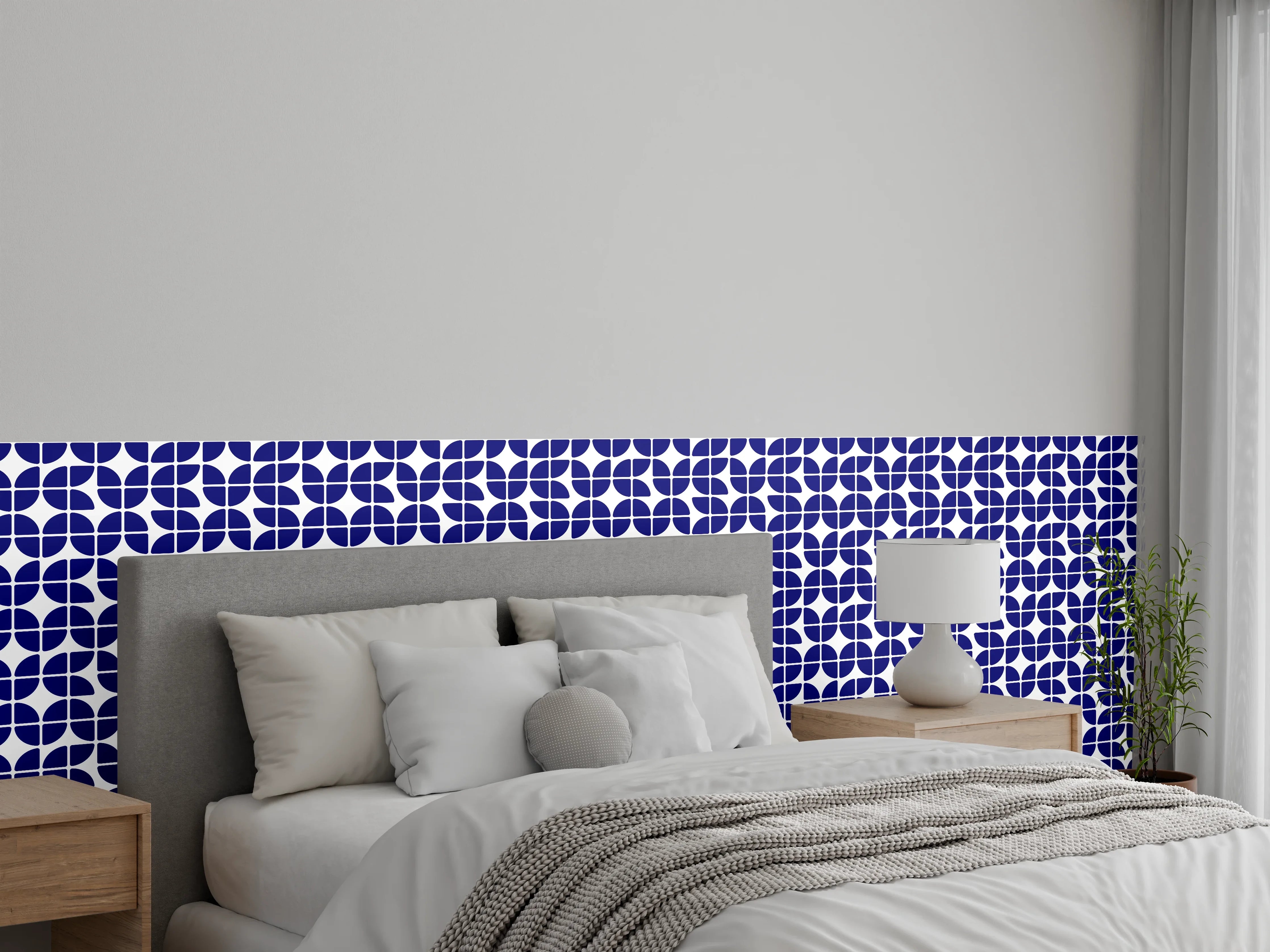Wandverkleidung Schlafzimmer - Modernes geometrisches Fliesenmuster in Blau-Weiß