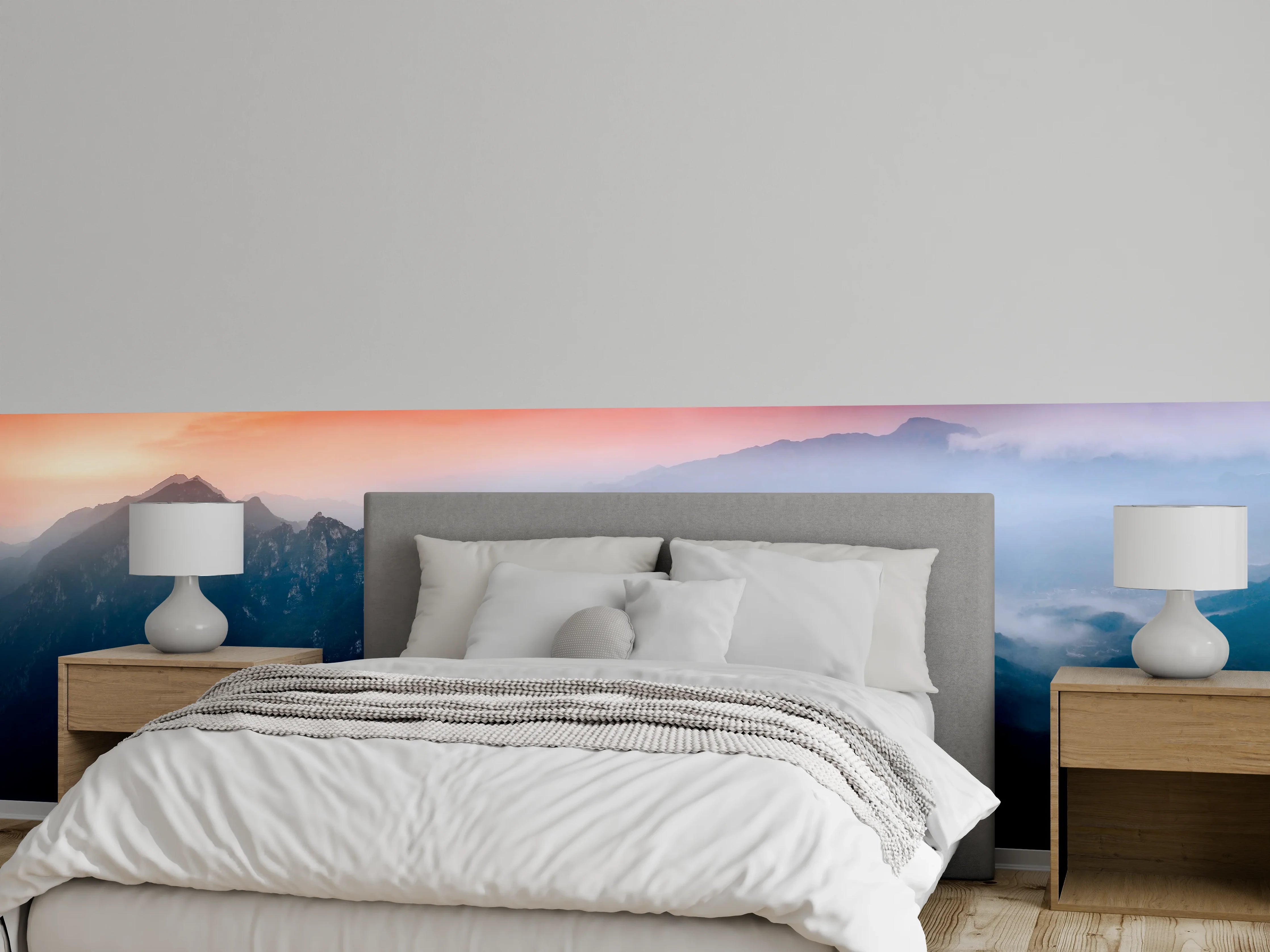 Wandverkleidung Schlafzimmer - Mystische Berglandschaft bei Sonnenaufgang