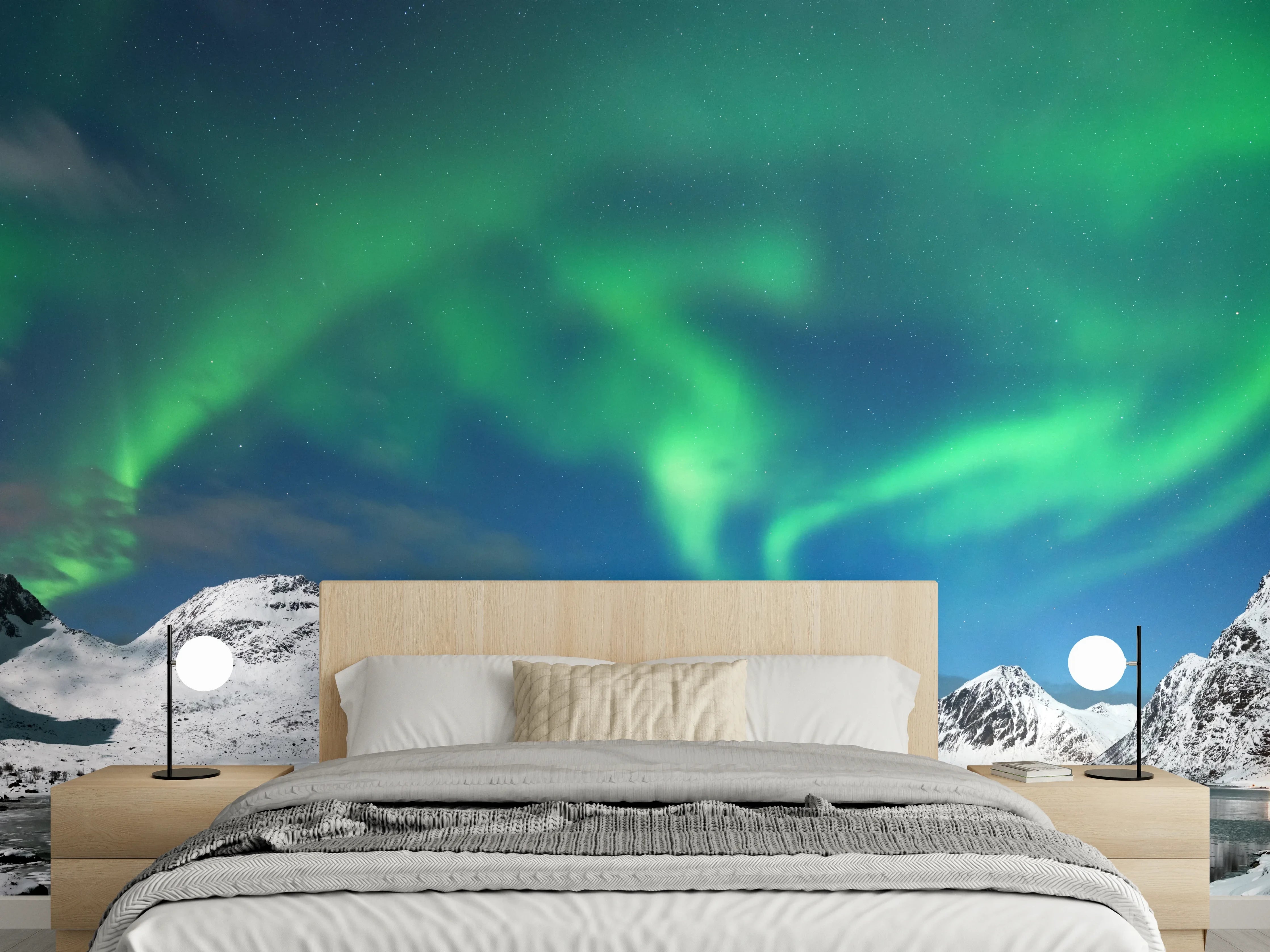 Wandverkleidung Schlafzimmer - Nordlicht über verschneitem Fjord