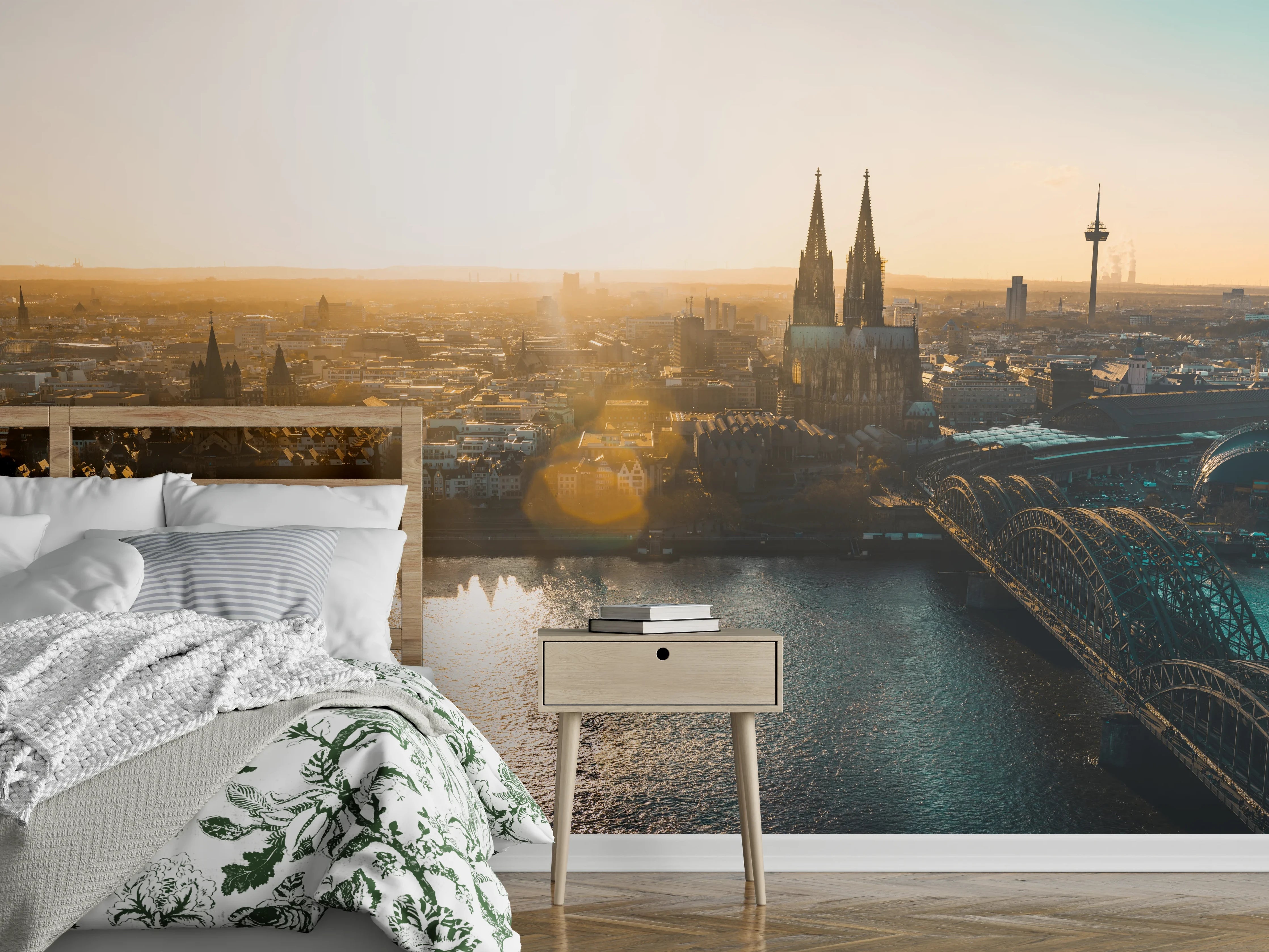 Wandverkleidung Schlafzimmer - Panoramablick auf Köln bei Sonnenaufgang