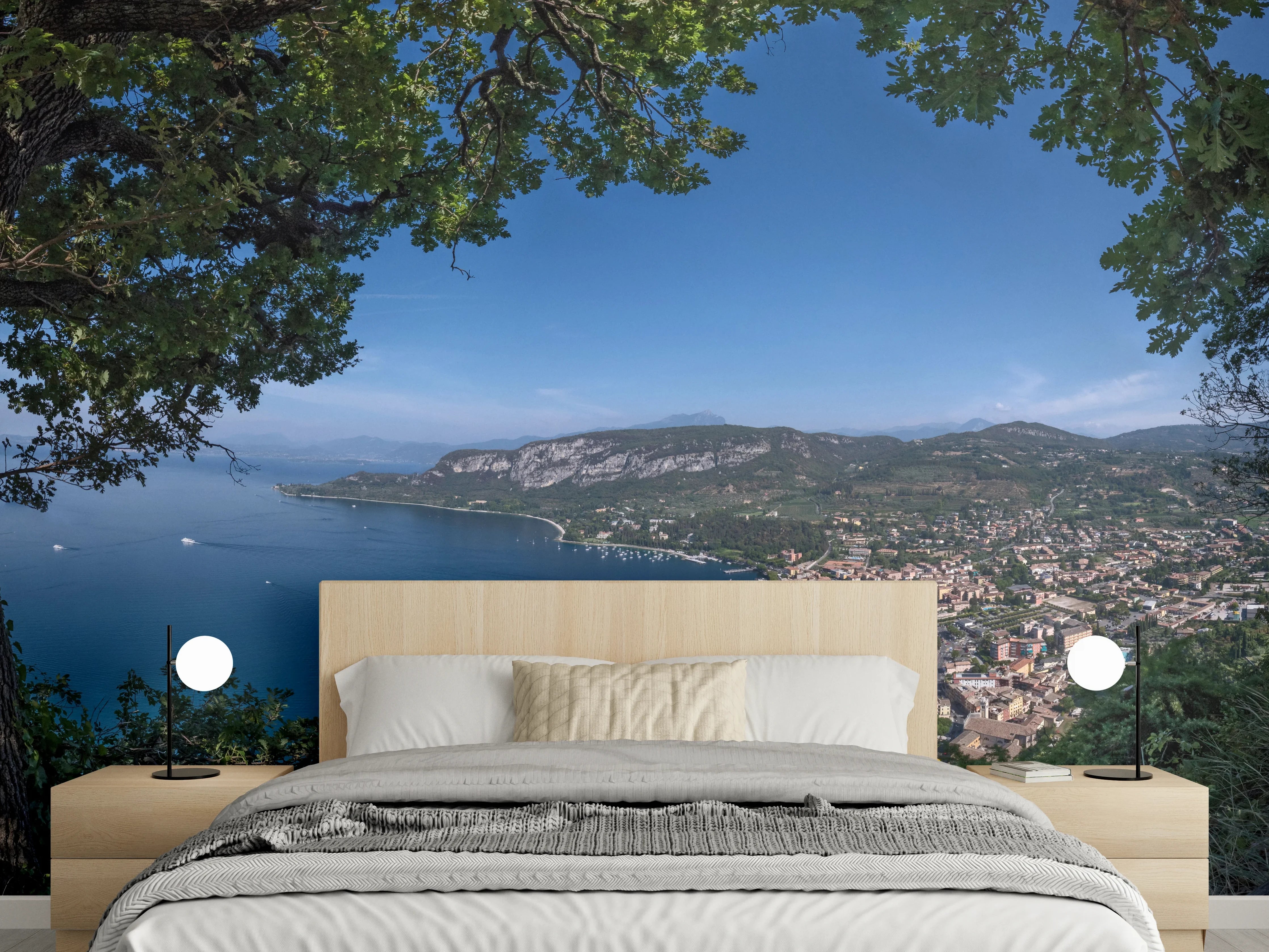 Wandverkleidung Schlafzimmer - Panoramablick auf blauen See