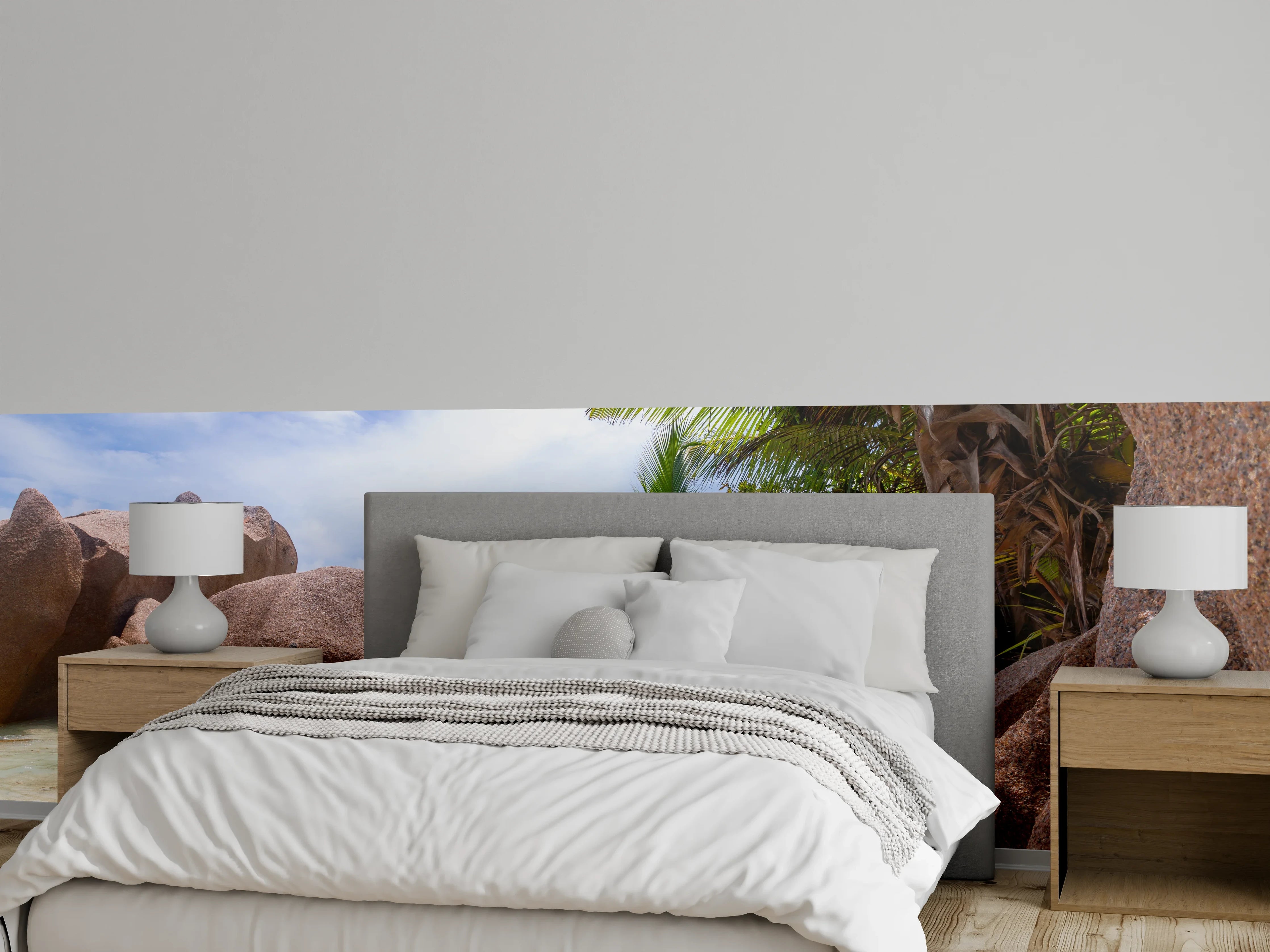 Wandverkleidung Schlafzimmer - Paradiesischer Palmenstrand mit Granitfelsen