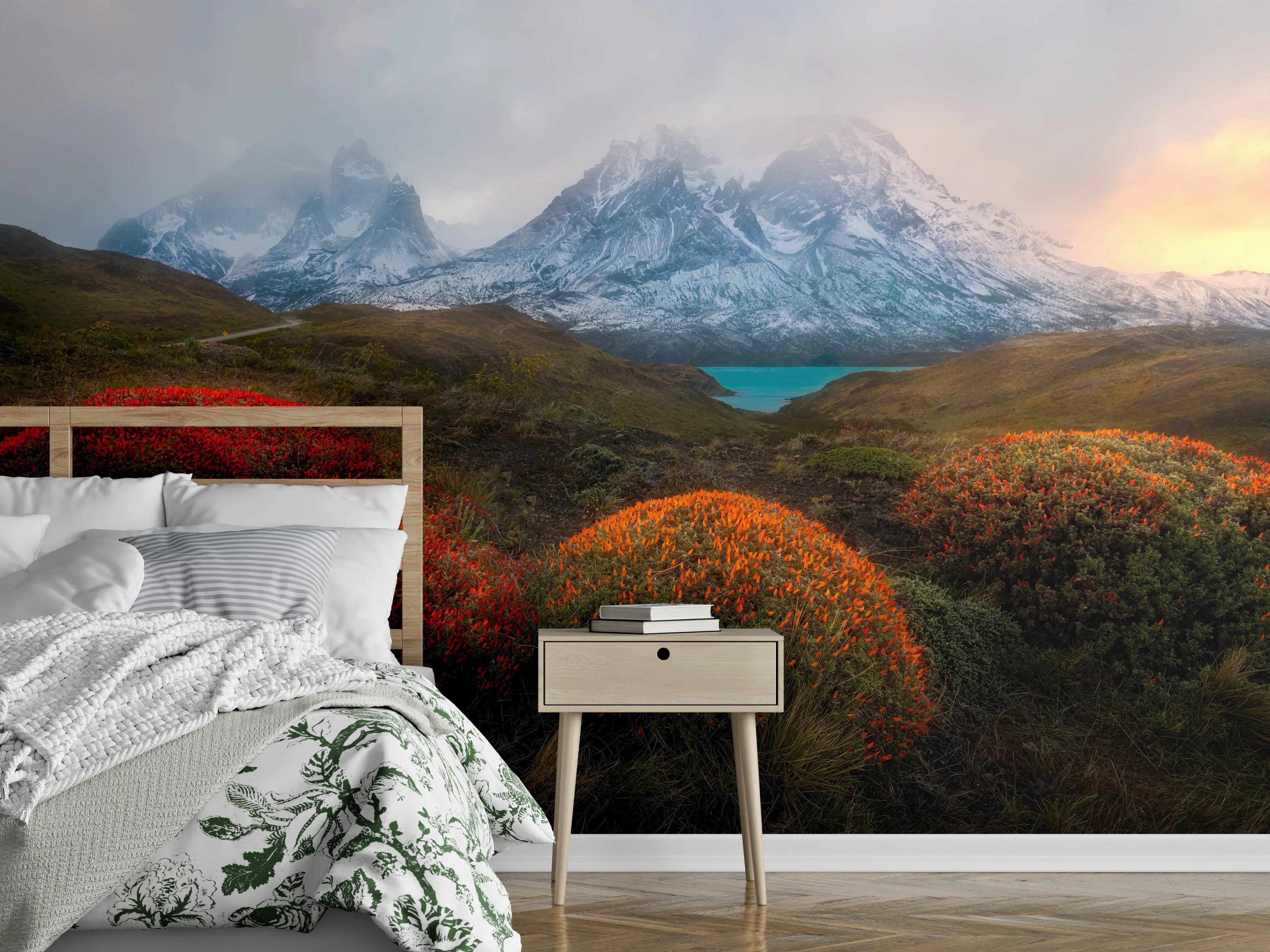 Wandverkleidung Schlafzimmer - Patagonische Berglandschaft mit buntem Buschwerk