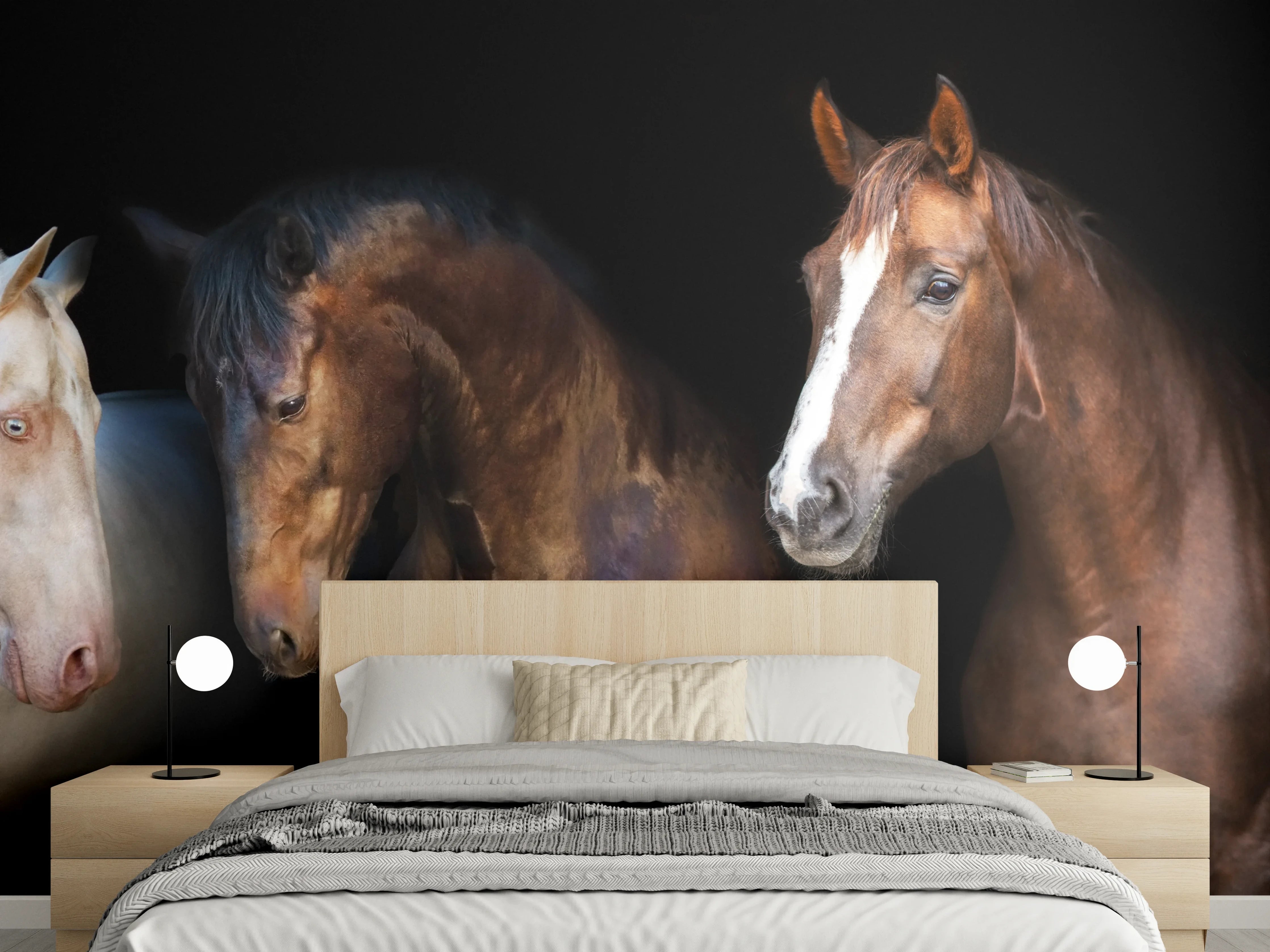 Wandverkleidung Schlafzimmer - Pferdegruppe auf Schwarz