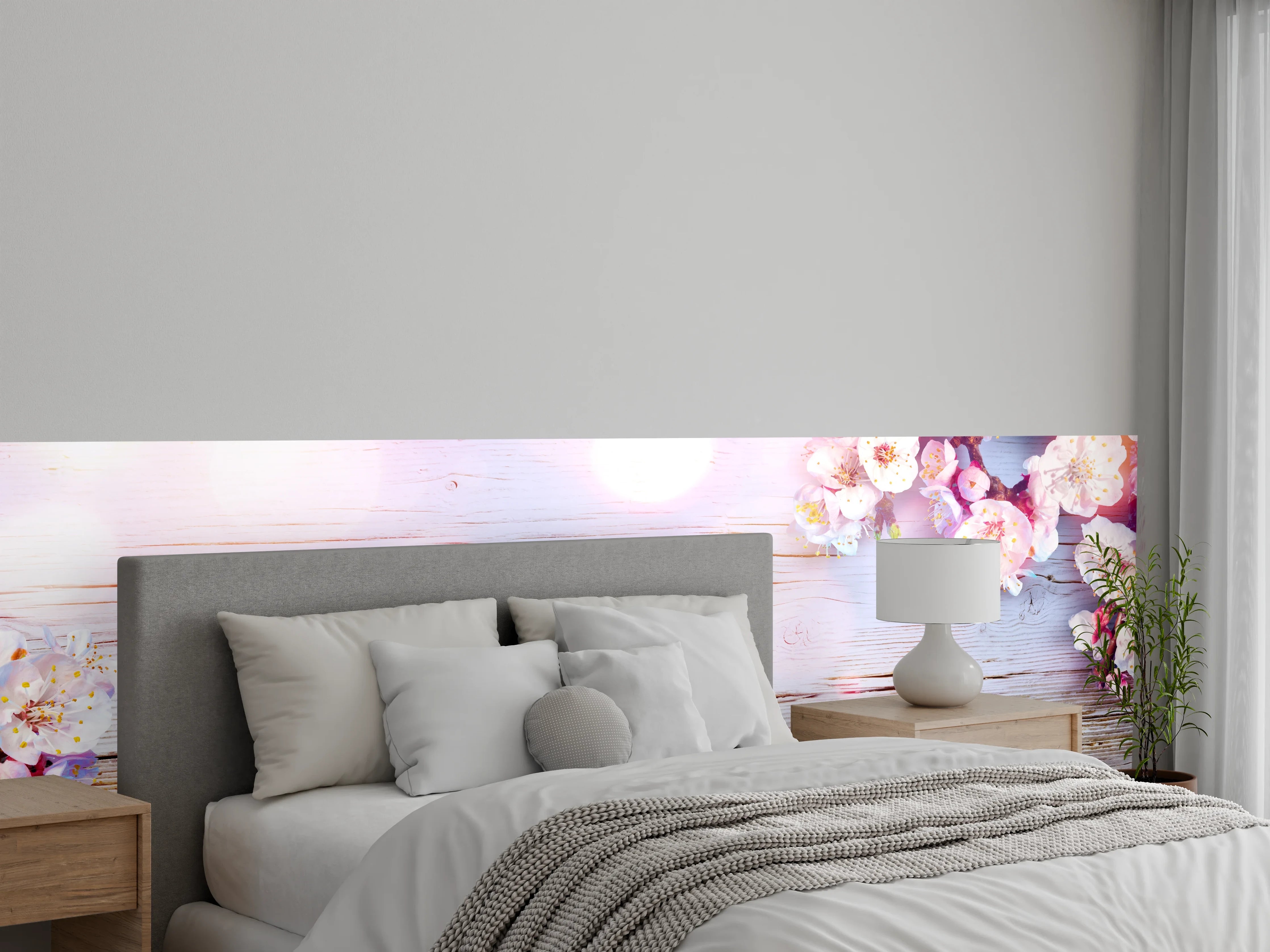 Wandverkleidung Schlafzimmer - Rosa Blüten auf Holzplatte