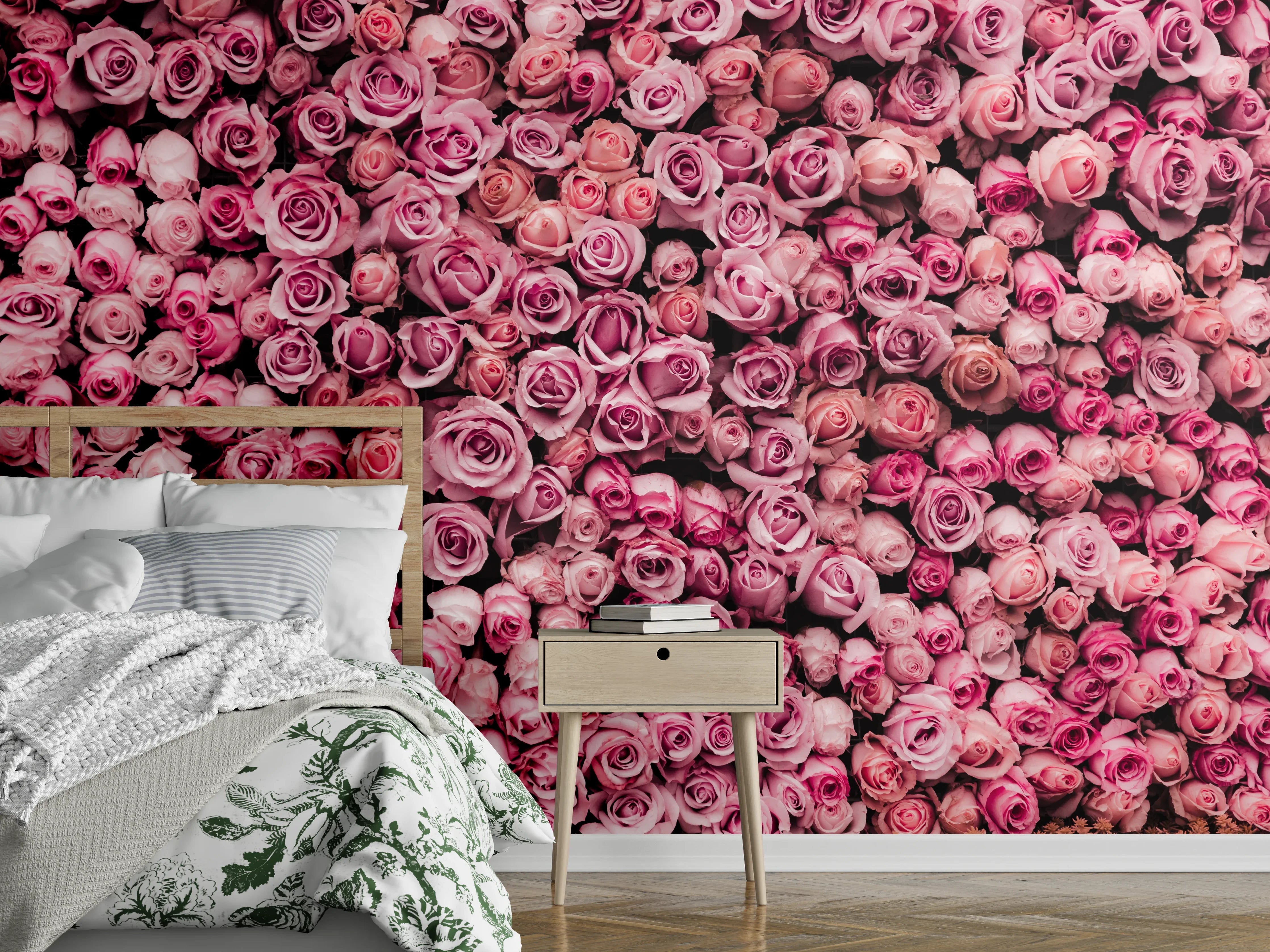 Wandverkleidung Schlafzimmer - Rosarotes Rosenmeer als Wanddeko