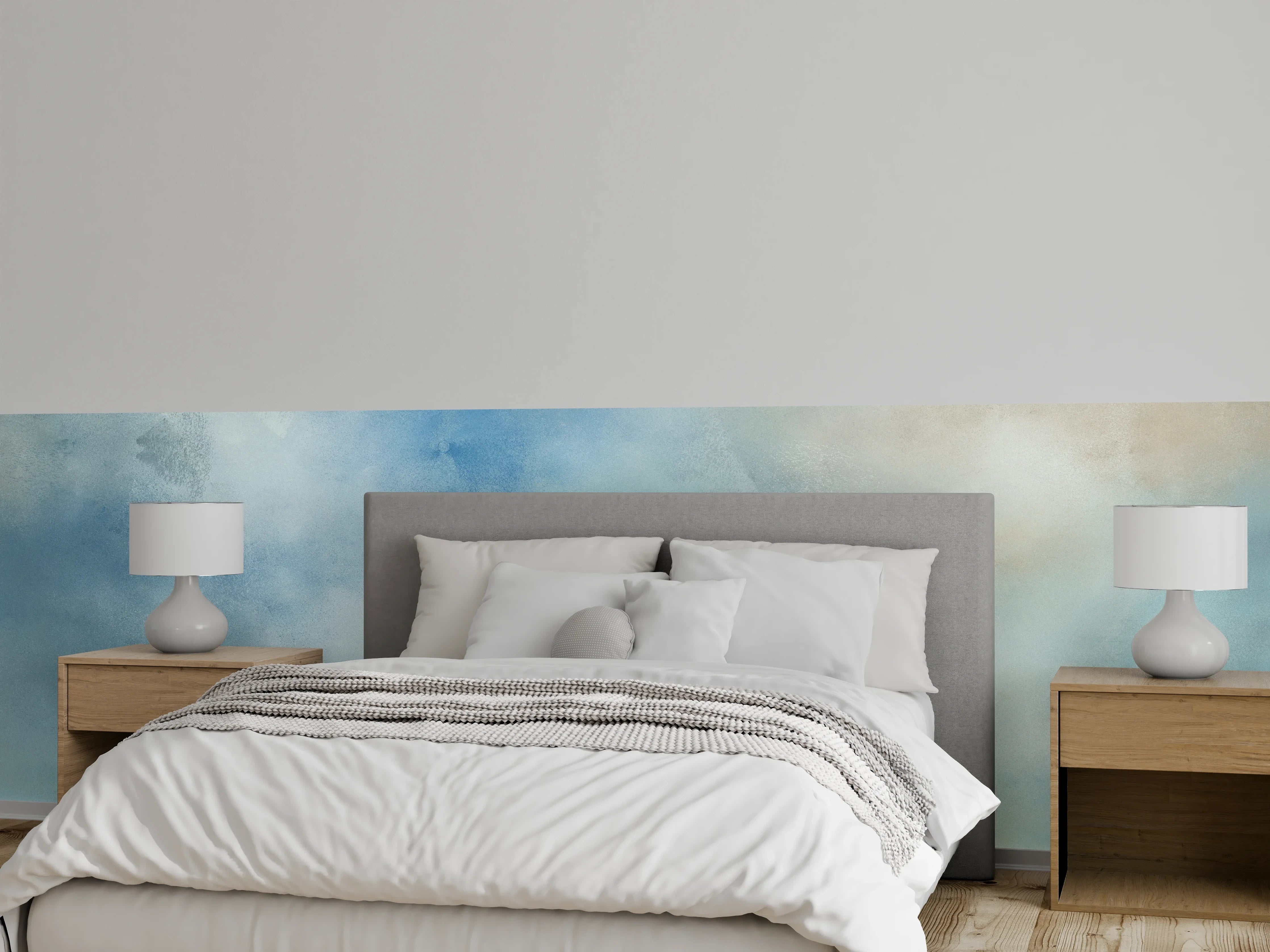 Wandverkleidung Schlafzimmer - Sanfte Aquarell-Wolken in Blau-Beige