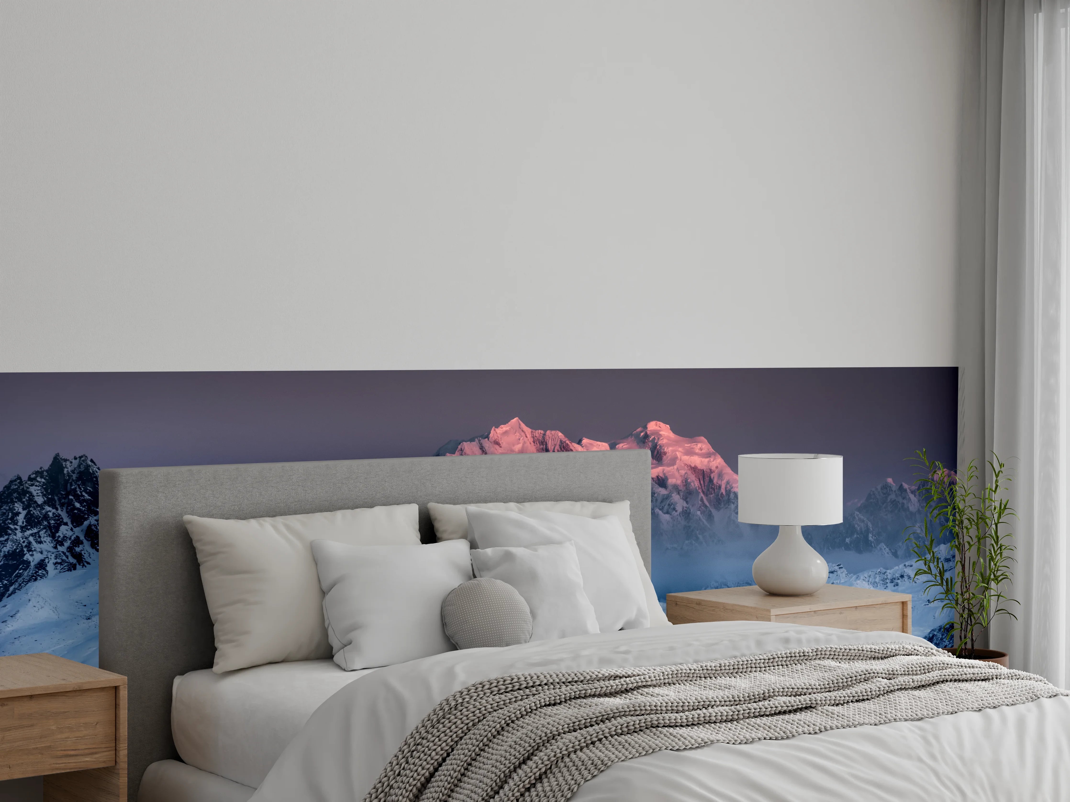 Wandverkleidung Schlafzimmer - Schneebedeckte Berglandschaft im Sonnenaufgang