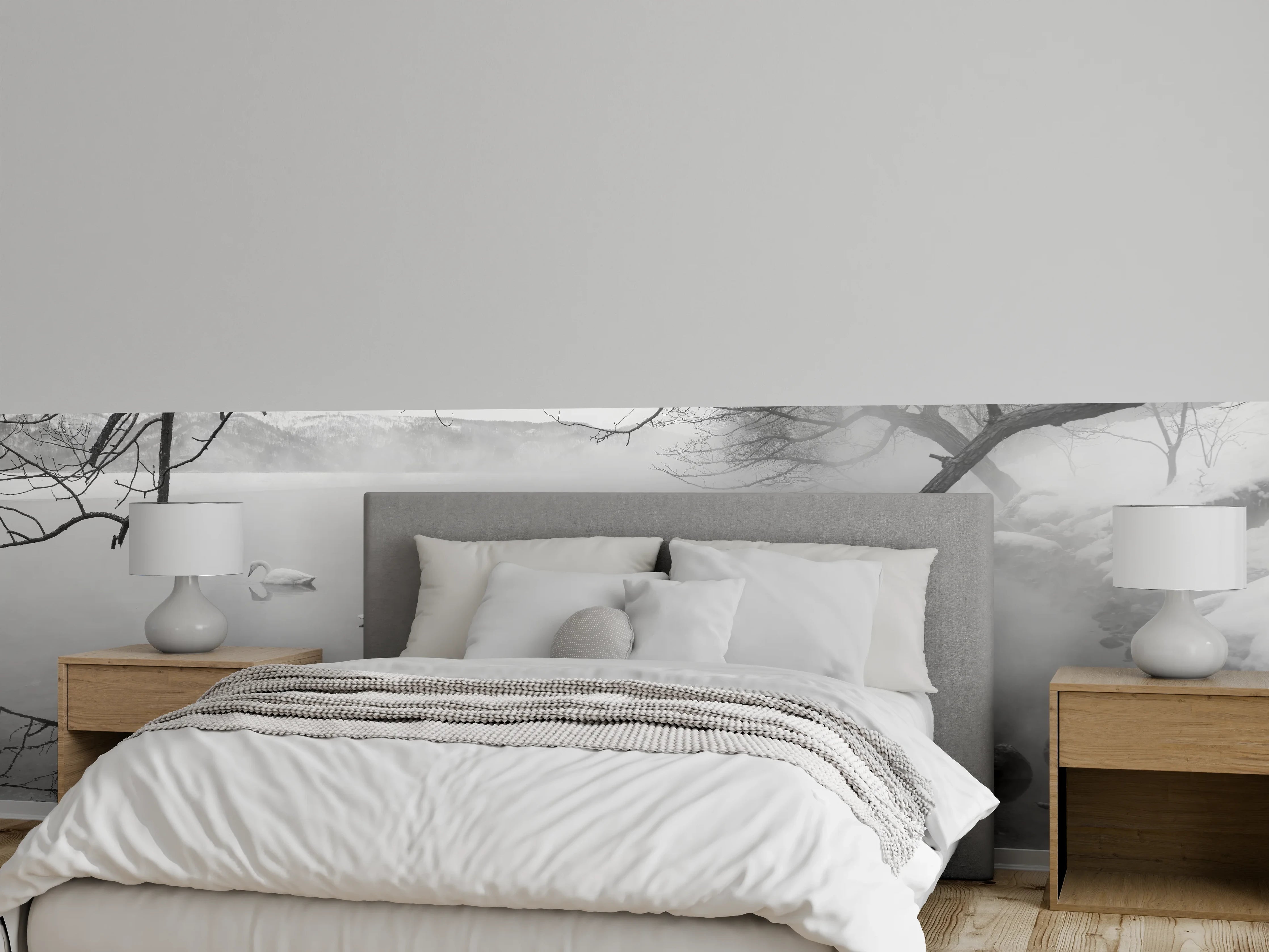 Wandverkleidung Schlafzimmer - Schwanensee im Nebel Schwarz-Weiß Fotokunst