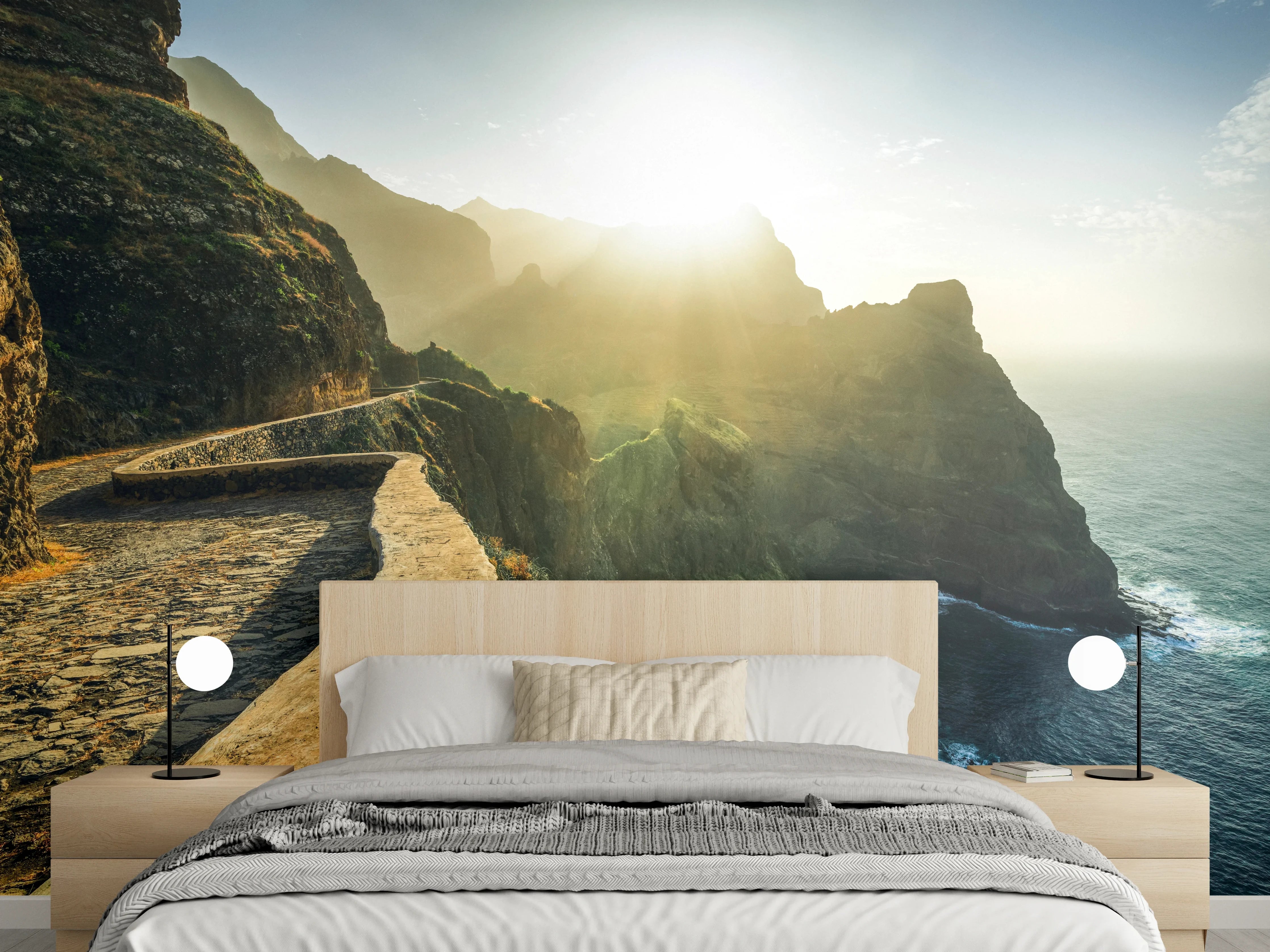 Wandverkleidung Schlafzimmer - Sonnenaufgang Küstenlandschaft Gebirge Panorama