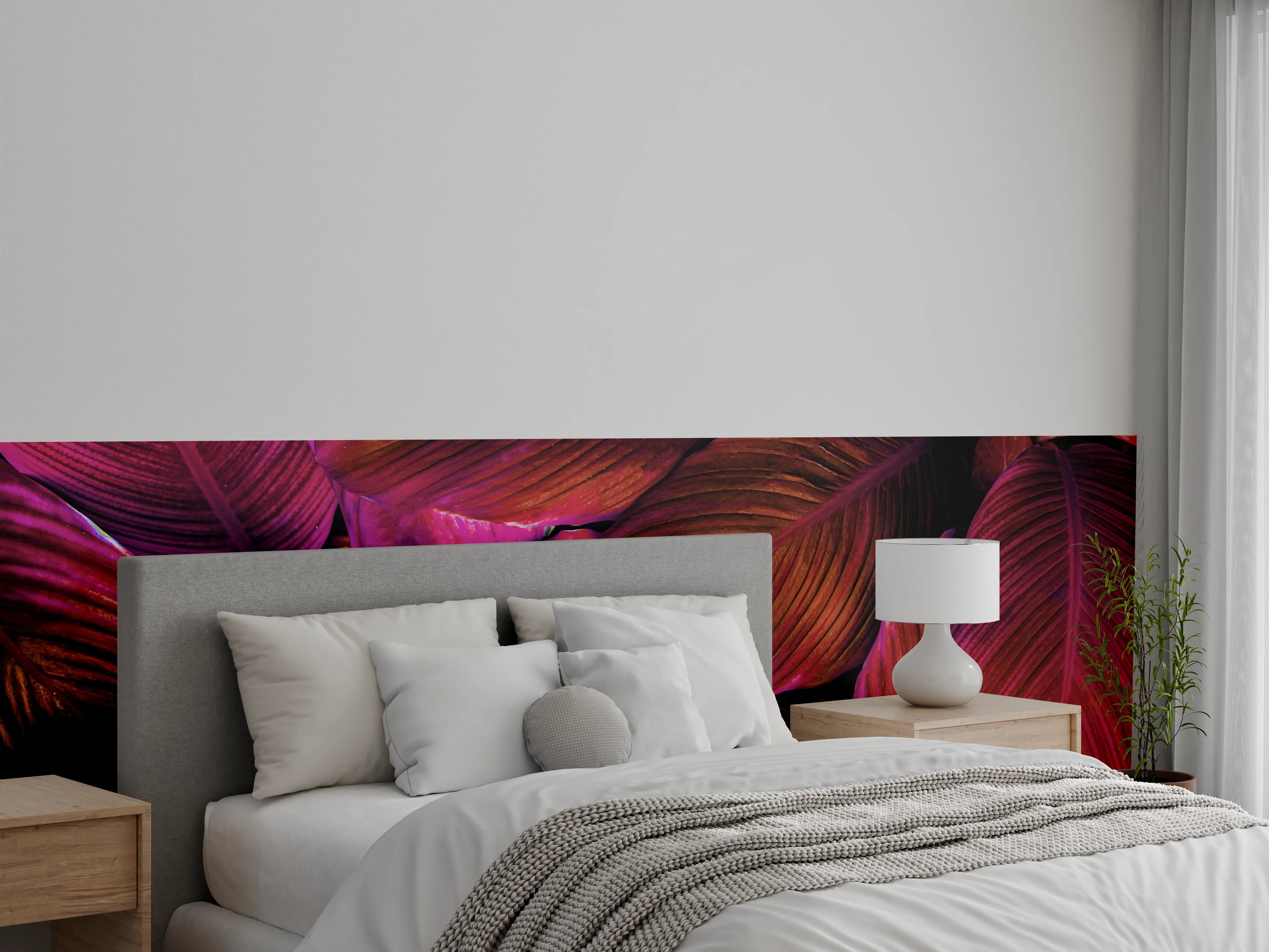 Wandverkleidung Schlafzimmer - Tropische Blätter in Magenta-Pink