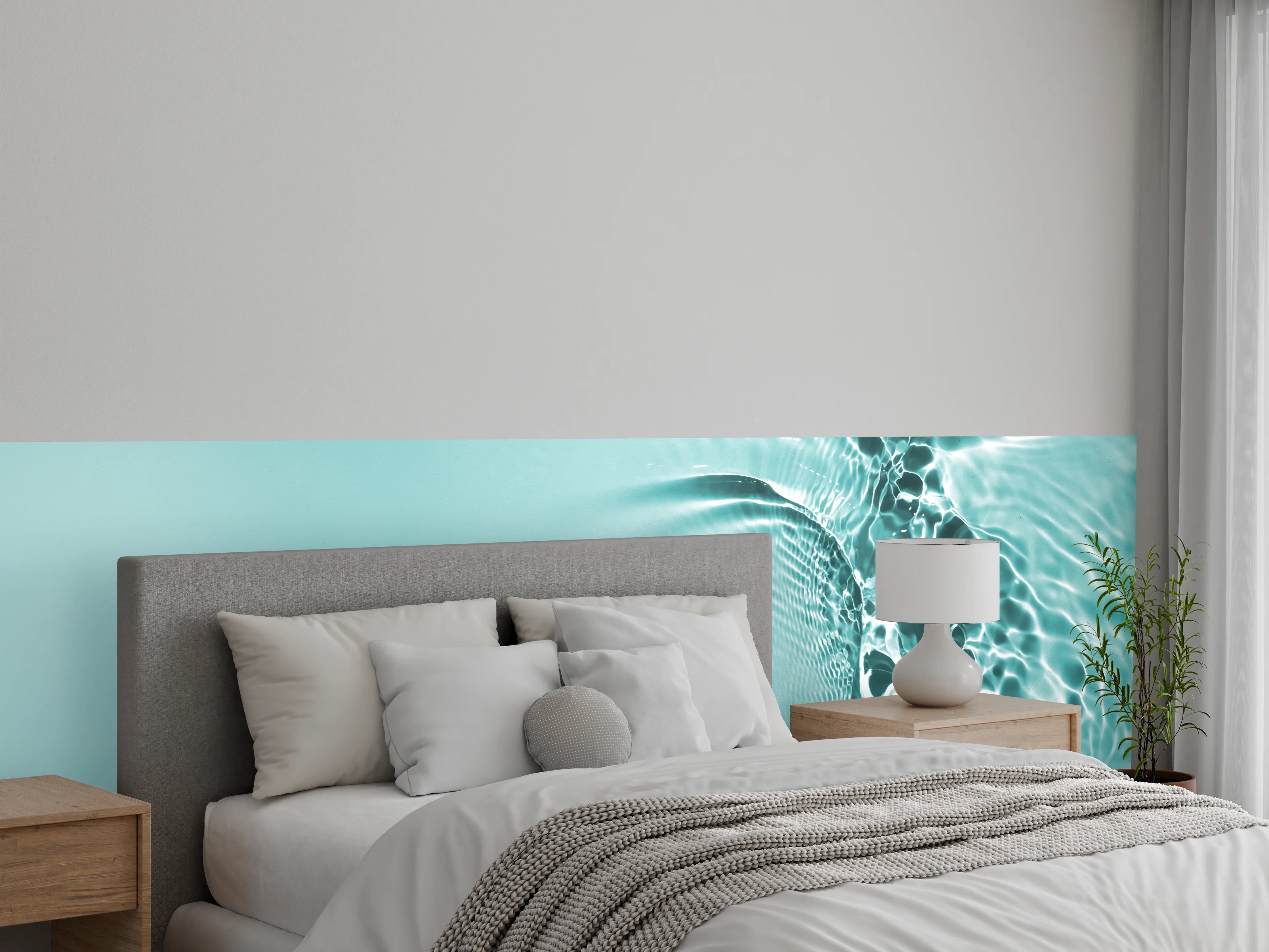 Wandverkleidung Schlafzimmer - Türkisblaues Wasser mit Lichtreflexen