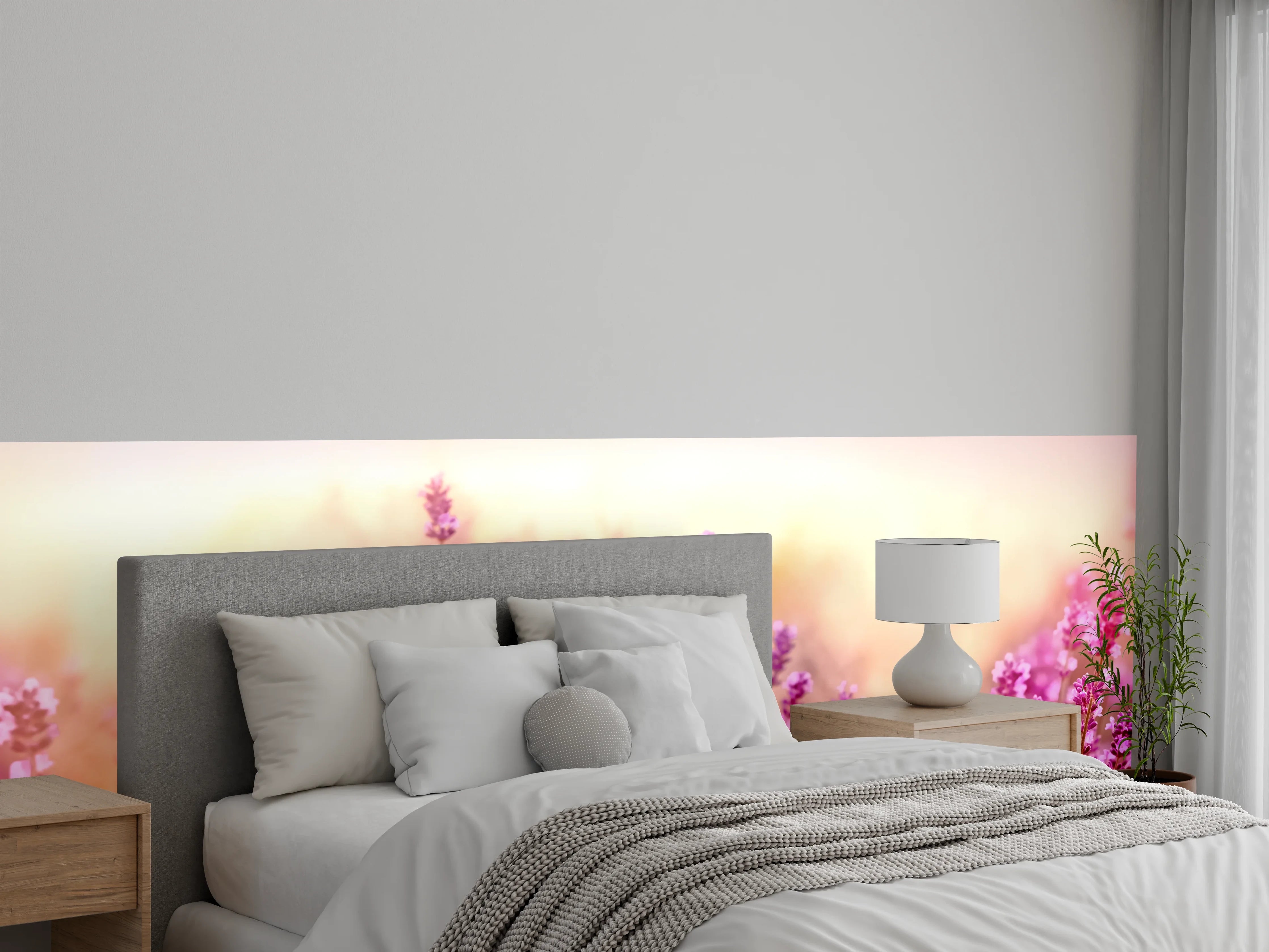 Wandverkleidung Schlafzimmer - Weicher und selektiver Fokus auf Lavendelblüte