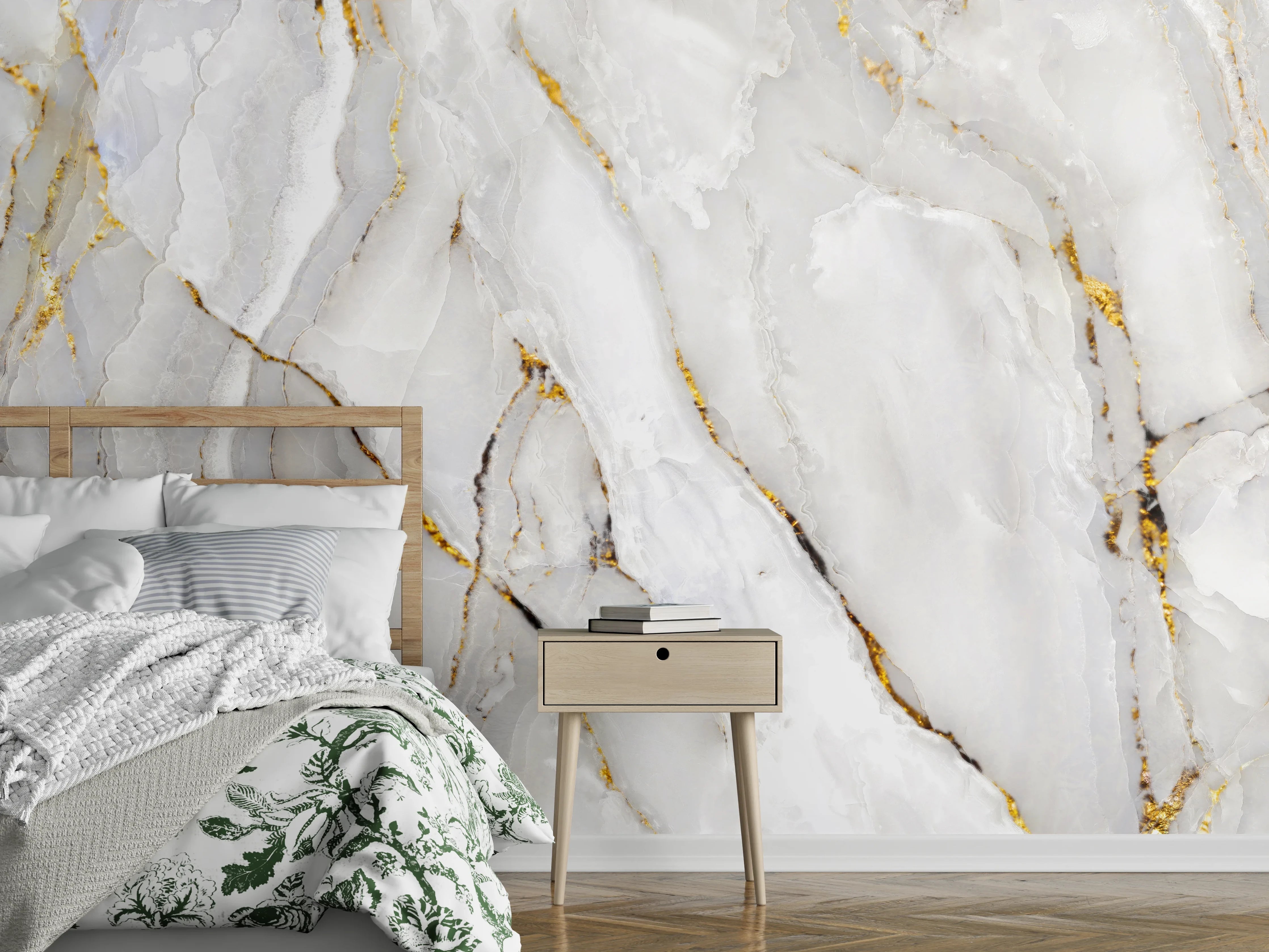 Wandverkleidung Schlafzimmer - Weißer Statuario-Marmor mit goldene Adern