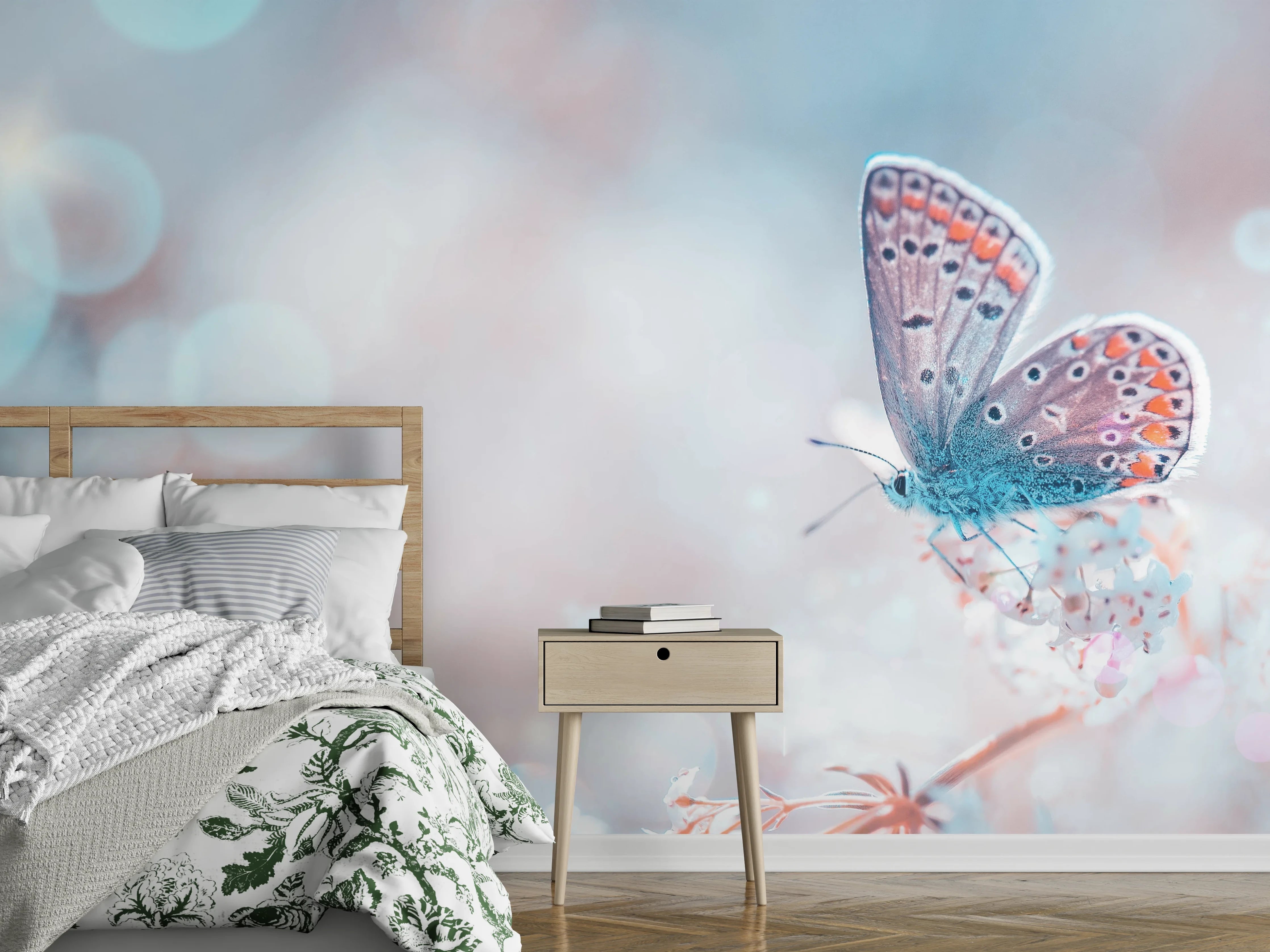 Wandverkleidung Schlafzimmer - Zarter Schmetterling auf Blüte – Pastell