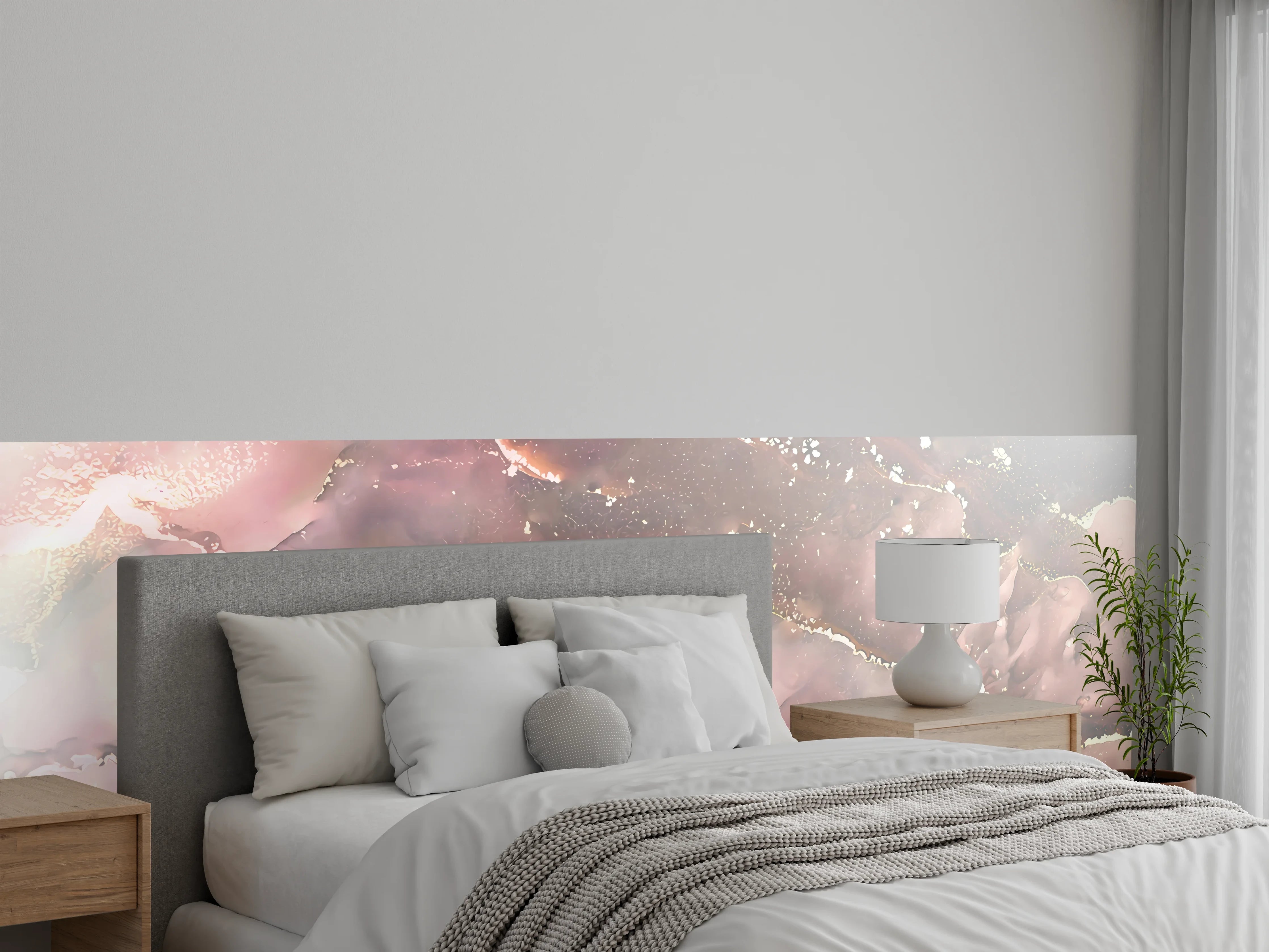 Wandverkleidung Schlafzimmer - Zartes Blumen Aquarell mit Goldakzenten