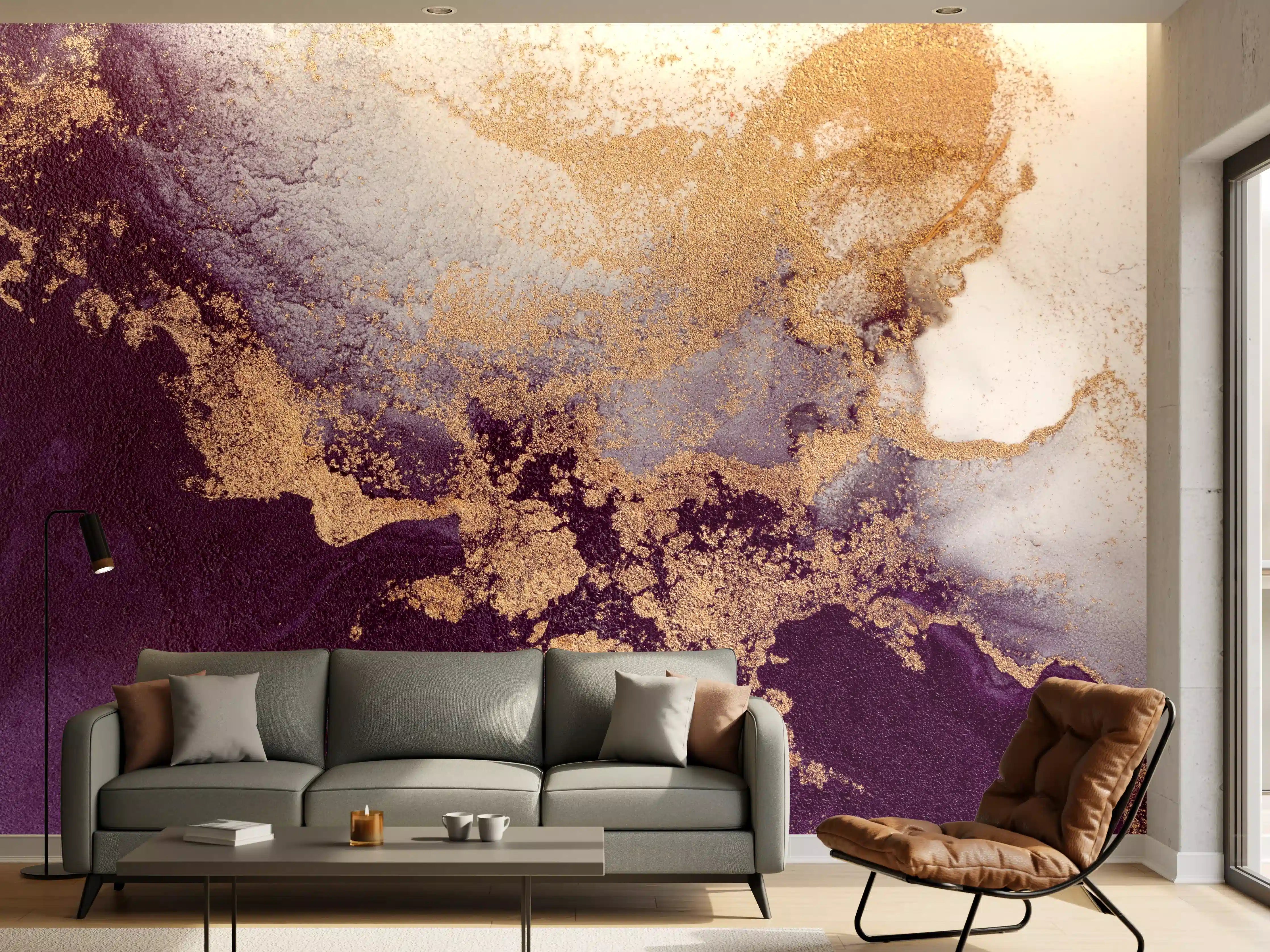 Wandverkleidung Wohnzimmer - Abstrakte Kunst in Violett und Gold