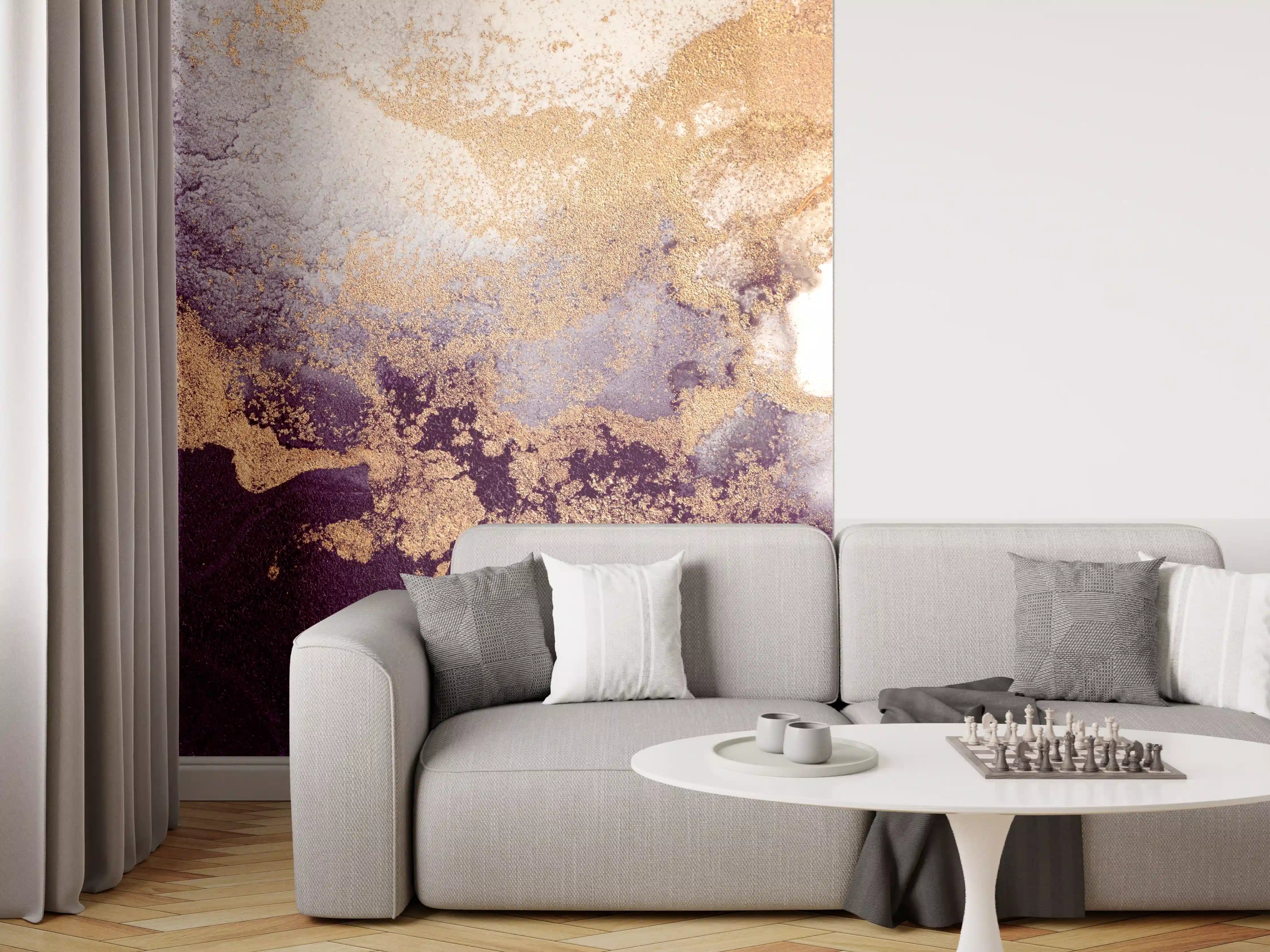 Wandverkleidung Wohnzimmer - Abstrakte Kunst in Violett und Gold
