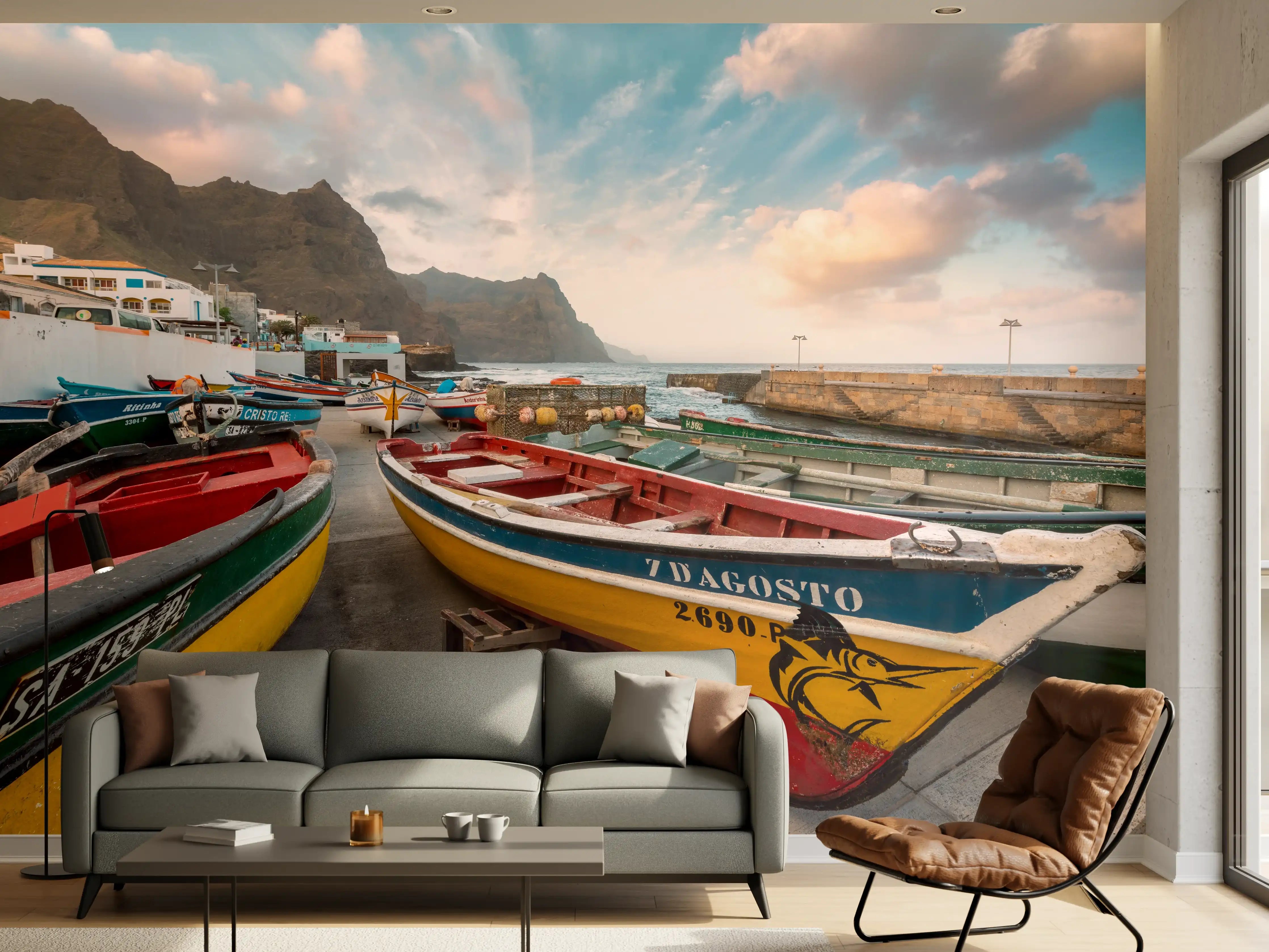 Wandverkleidung Wohnzimmer - Bunte Boote am Hafen bei Sonnenuntergang