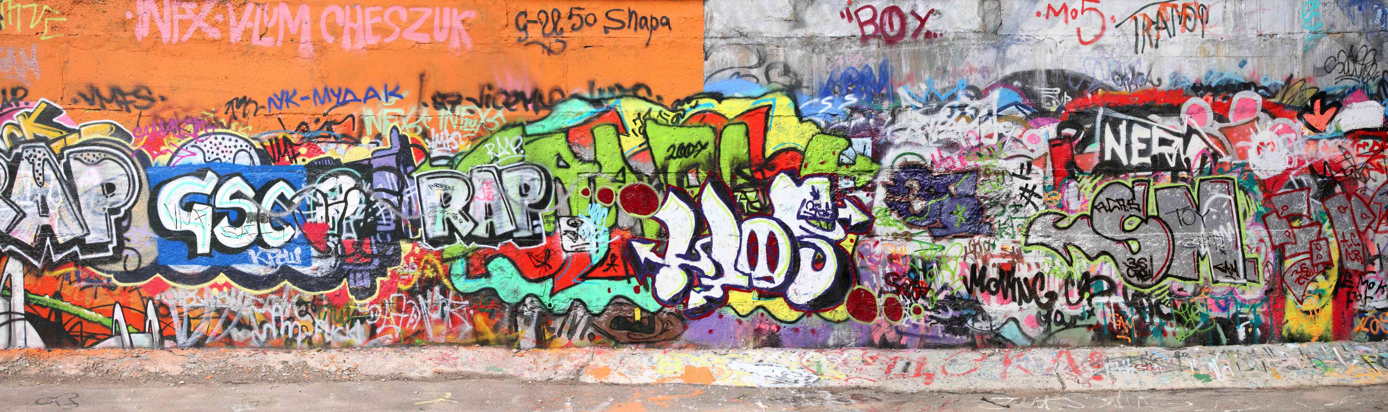 Wandverkleidung Wohnzimmer-Bunte Graffiti-Kunst Wand
