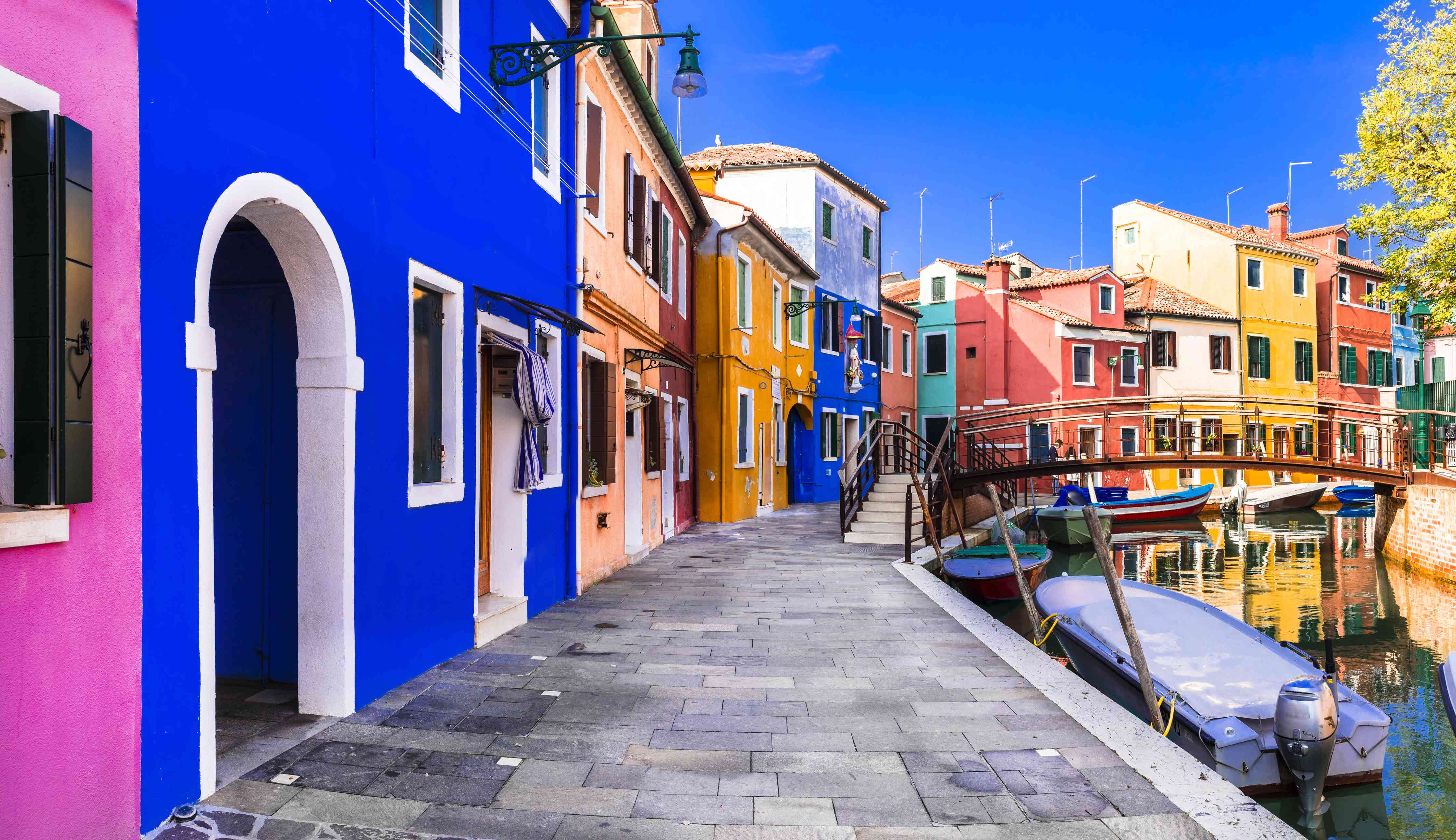 Wandverkleidung Wohnzimmer-Die farbenfrohe Insel Burano