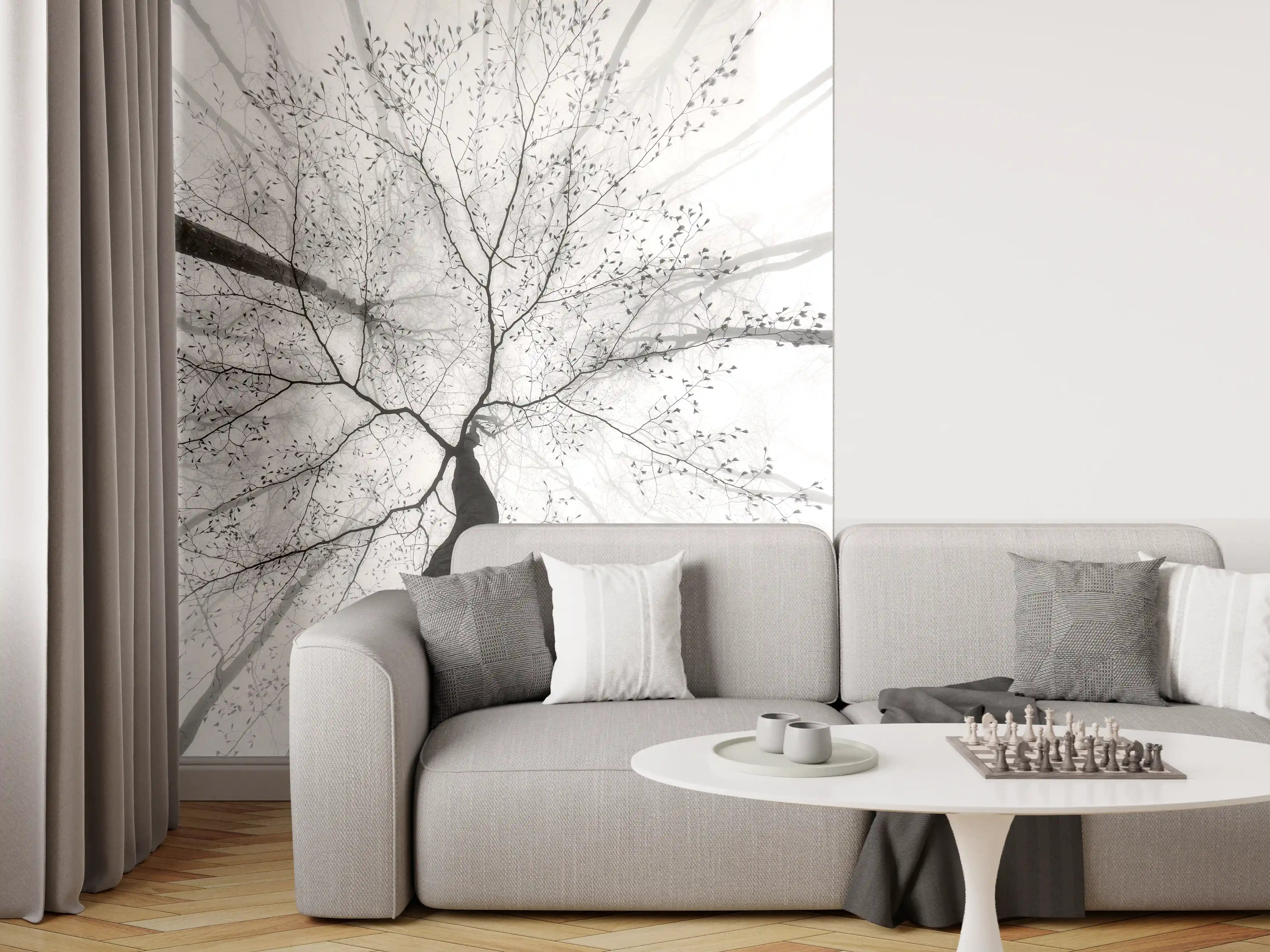 Wandverkleidung Wohnzimmer - Eleganter Baum in Nebelwald