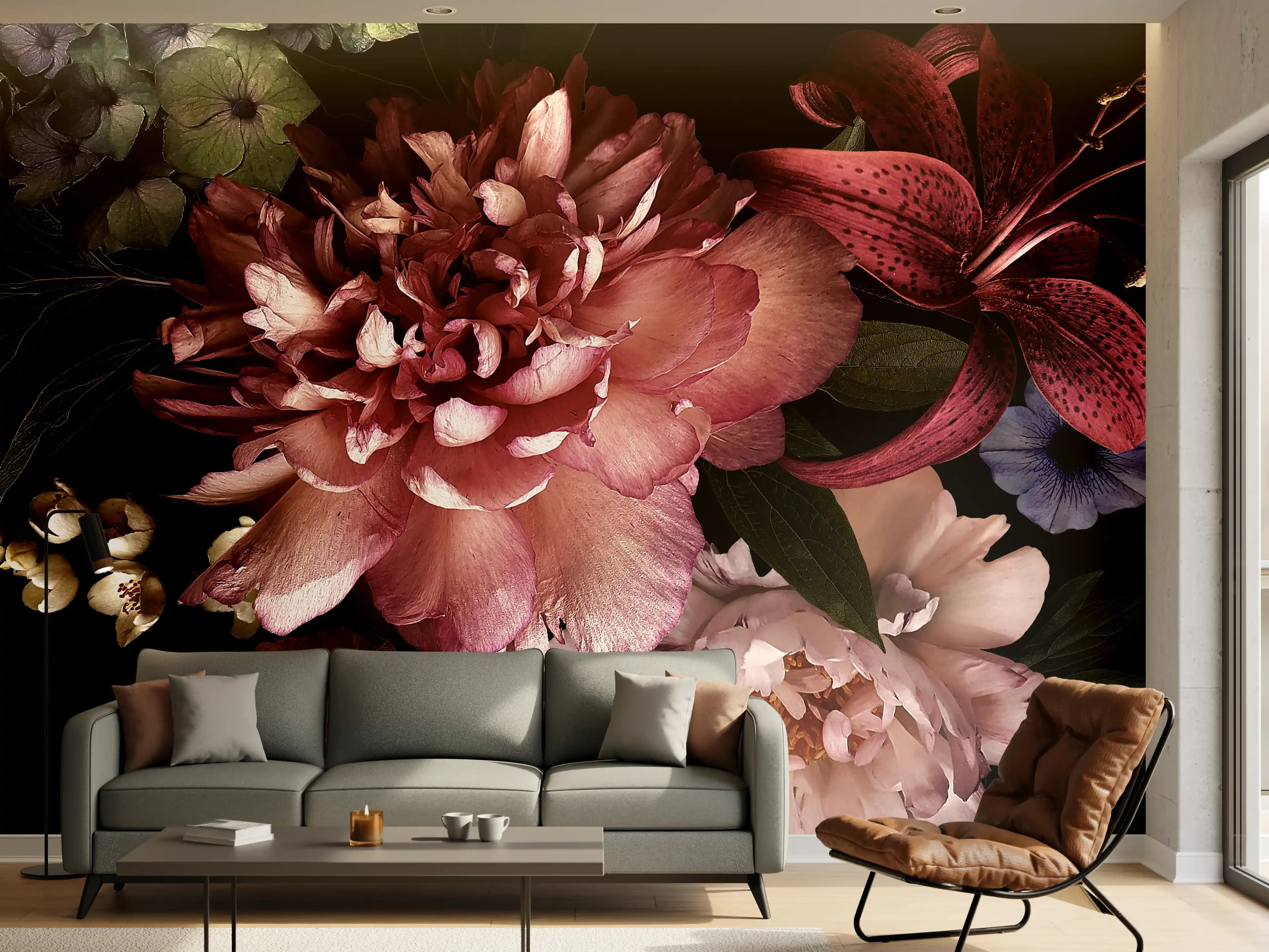 Wandverkleidung Wohnzimmer - Elegantes Blumenarrangement in dunklem Hintergrund