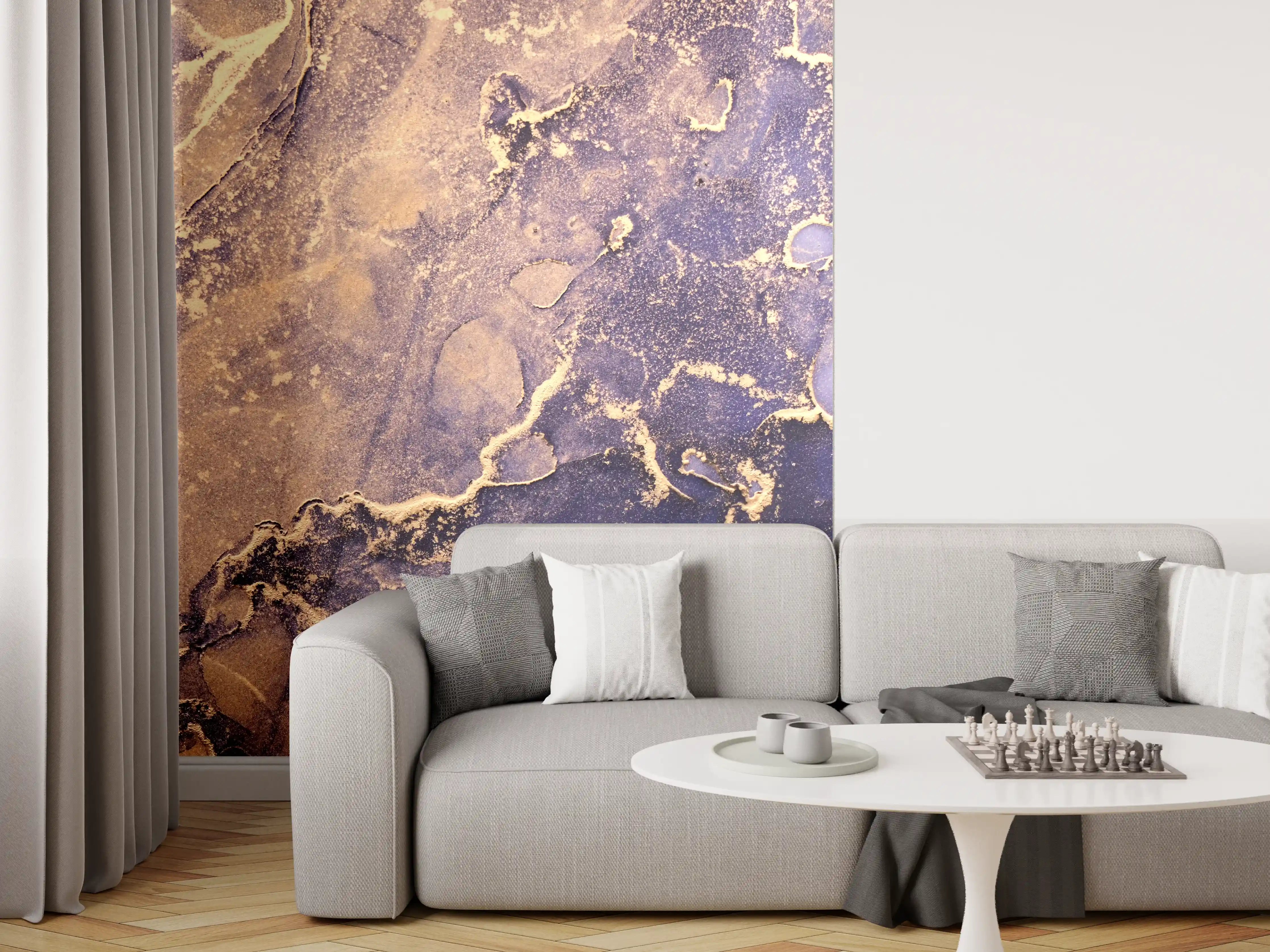 Wandverkleidung Wohnzimmer - Goldene Akzente auf dunklem Hintergrund