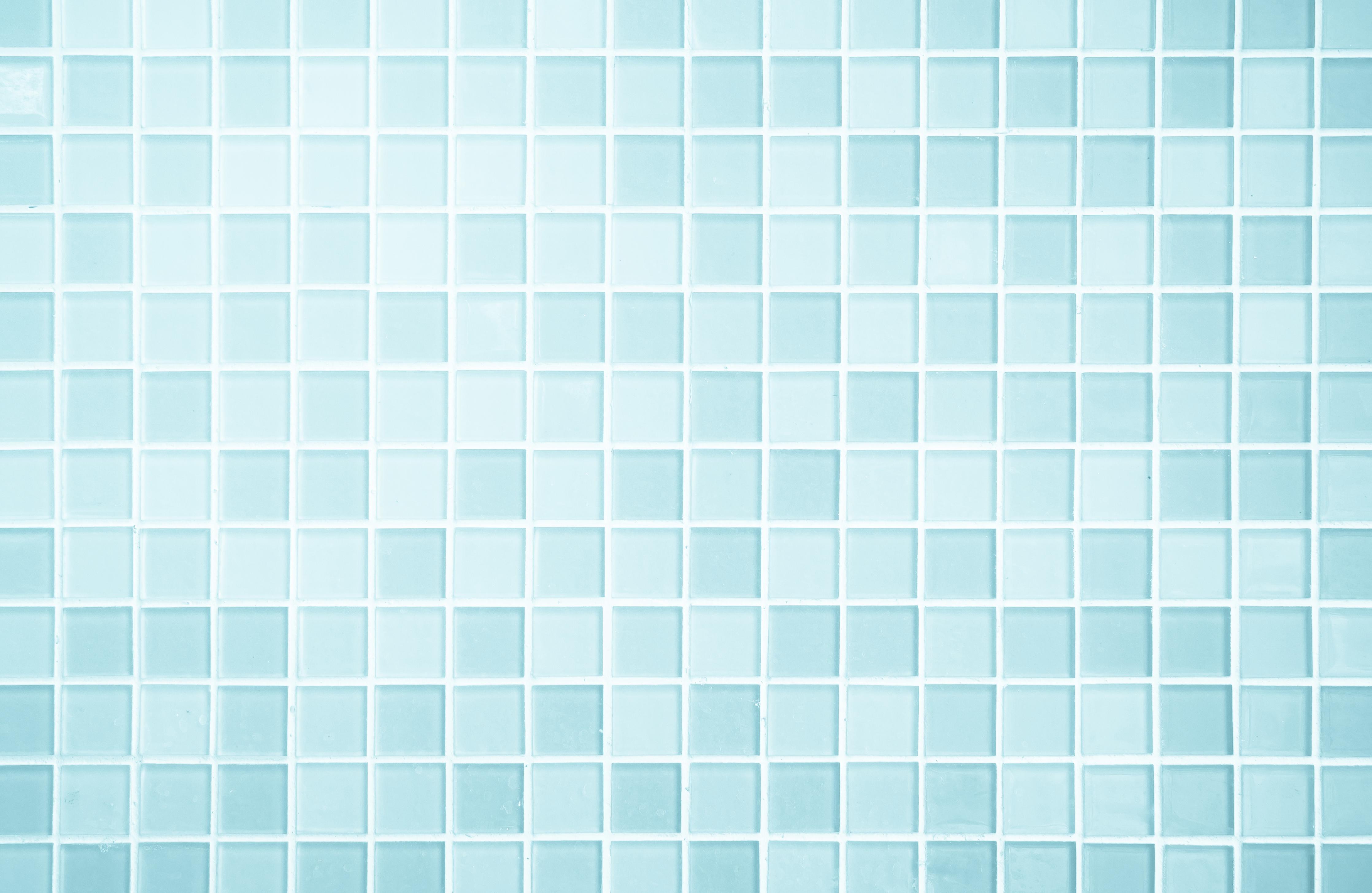 Wandverkleidung Wohnzimmer-Helles Mosaik aus kleinen Fliesen