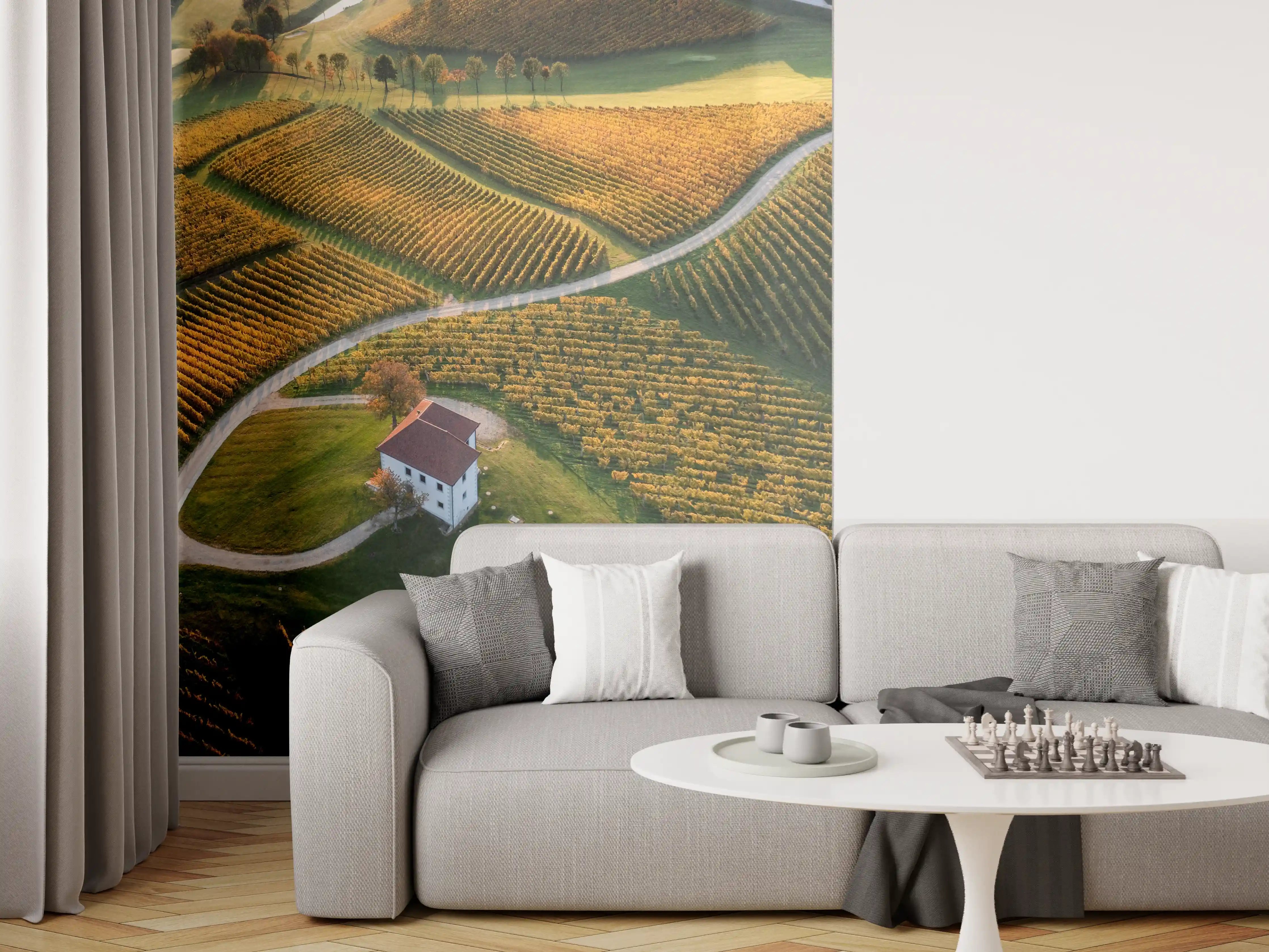 Wandverkleidung Wohnzimmer - Idyllische Weinberge mit Haus