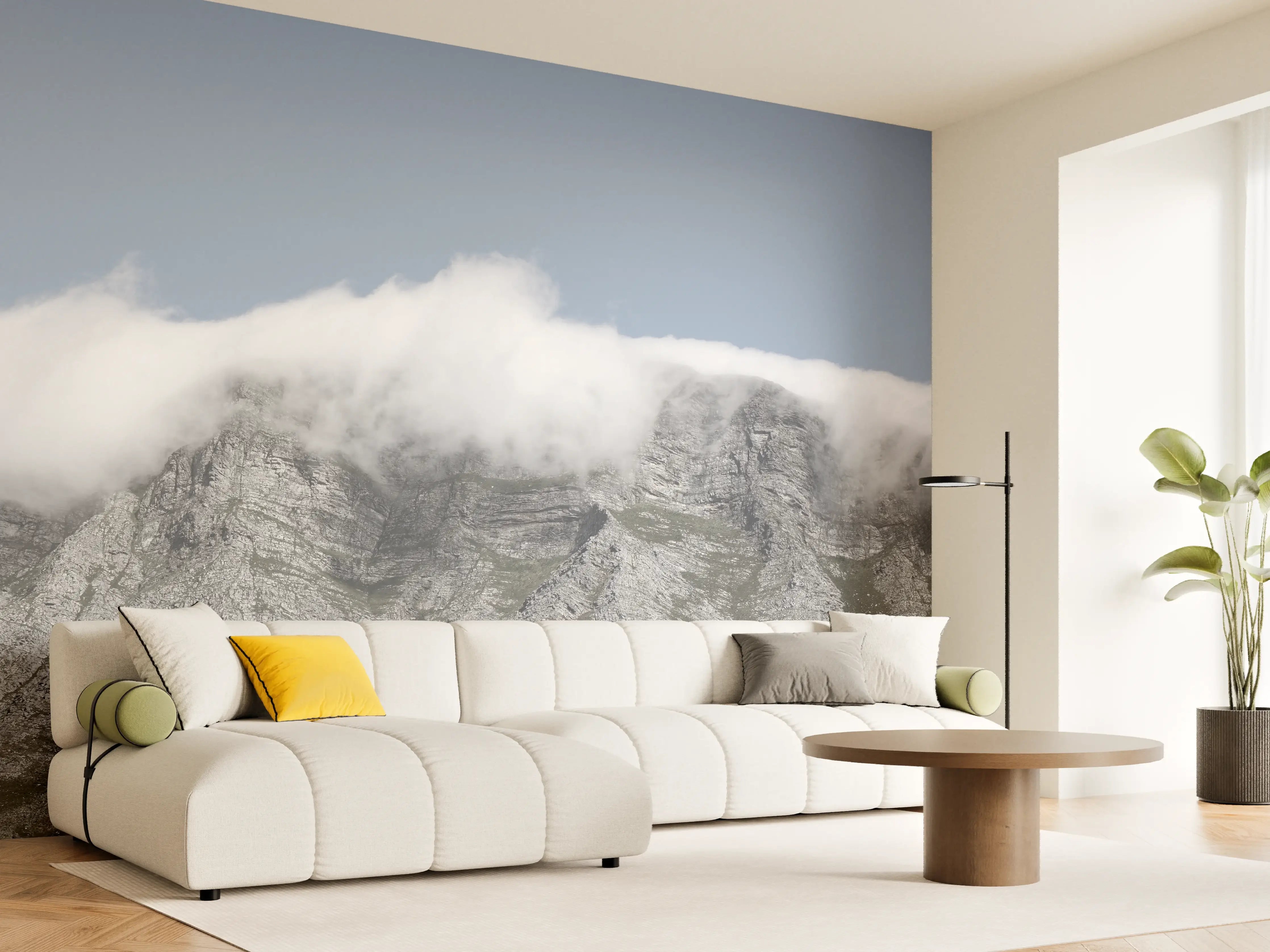 Wandverkleidung Wohnzimmer - Majestätische Bergkulisse mit Wolken