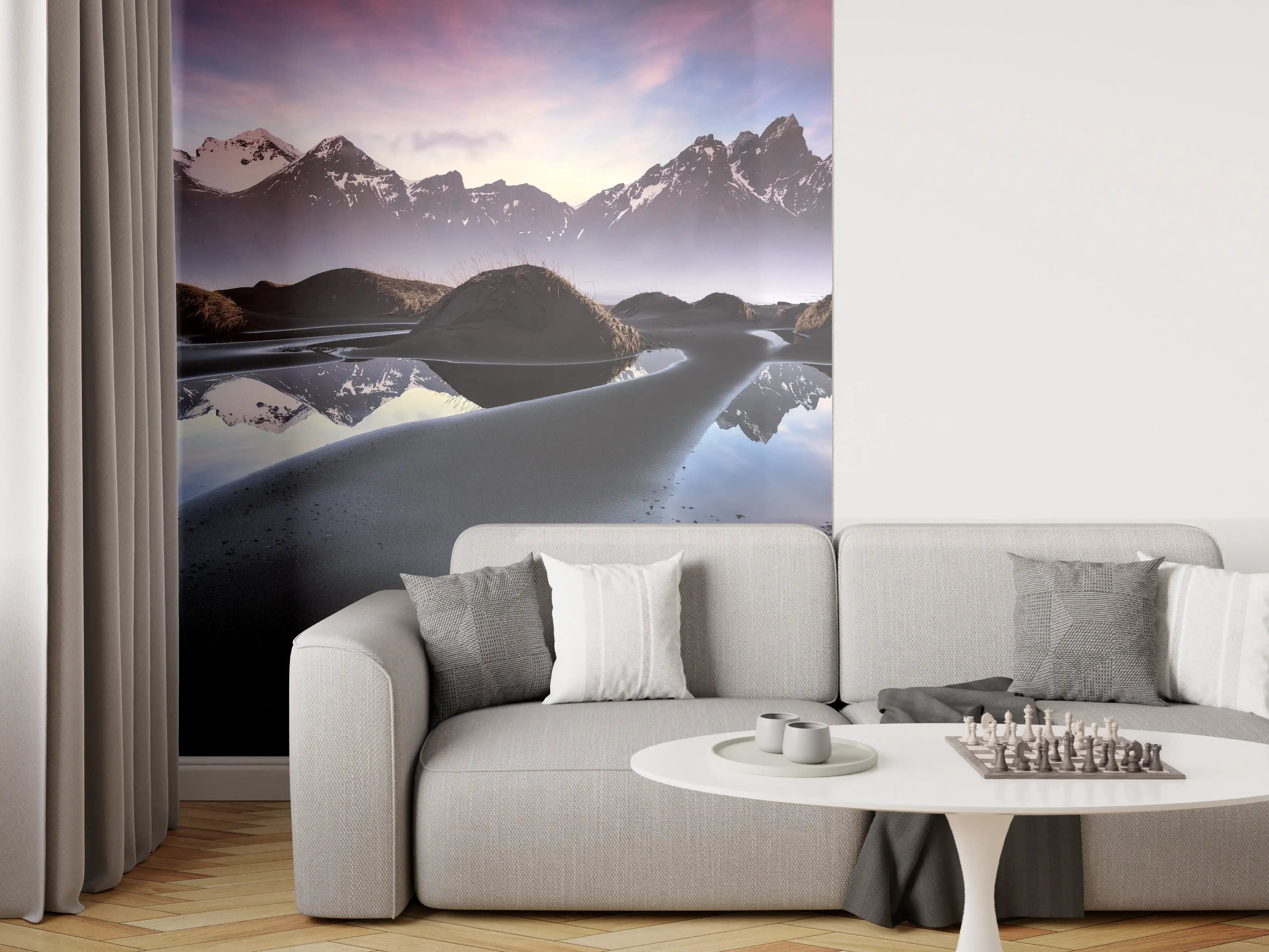 Wandverkleidung Wohnzimmer - Majestätische Berglandschaft mit spiegelnder Wasserfläche