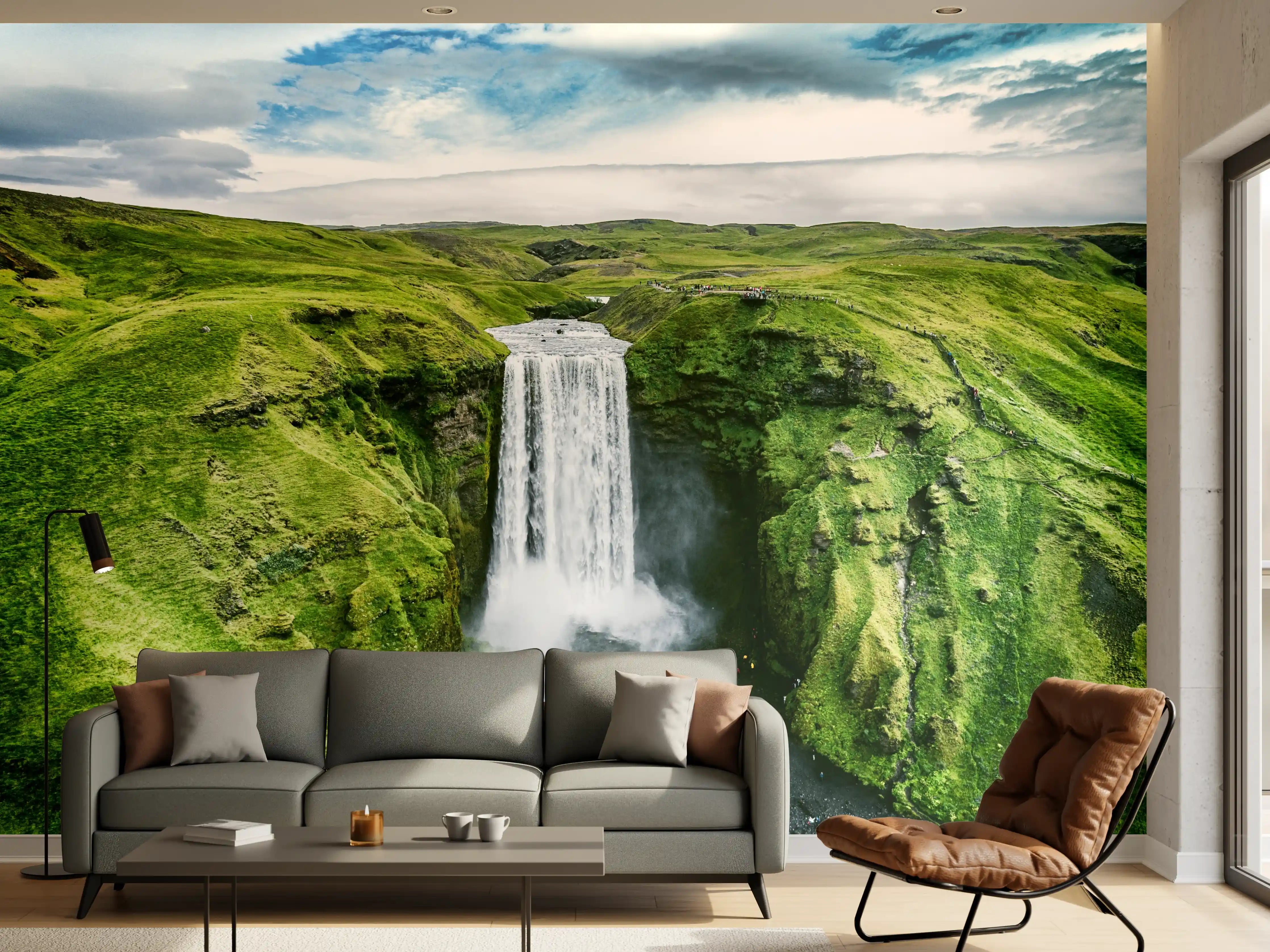Wandverkleidung Wohnzimmer - Naturwasserfall in grüner Landschaft