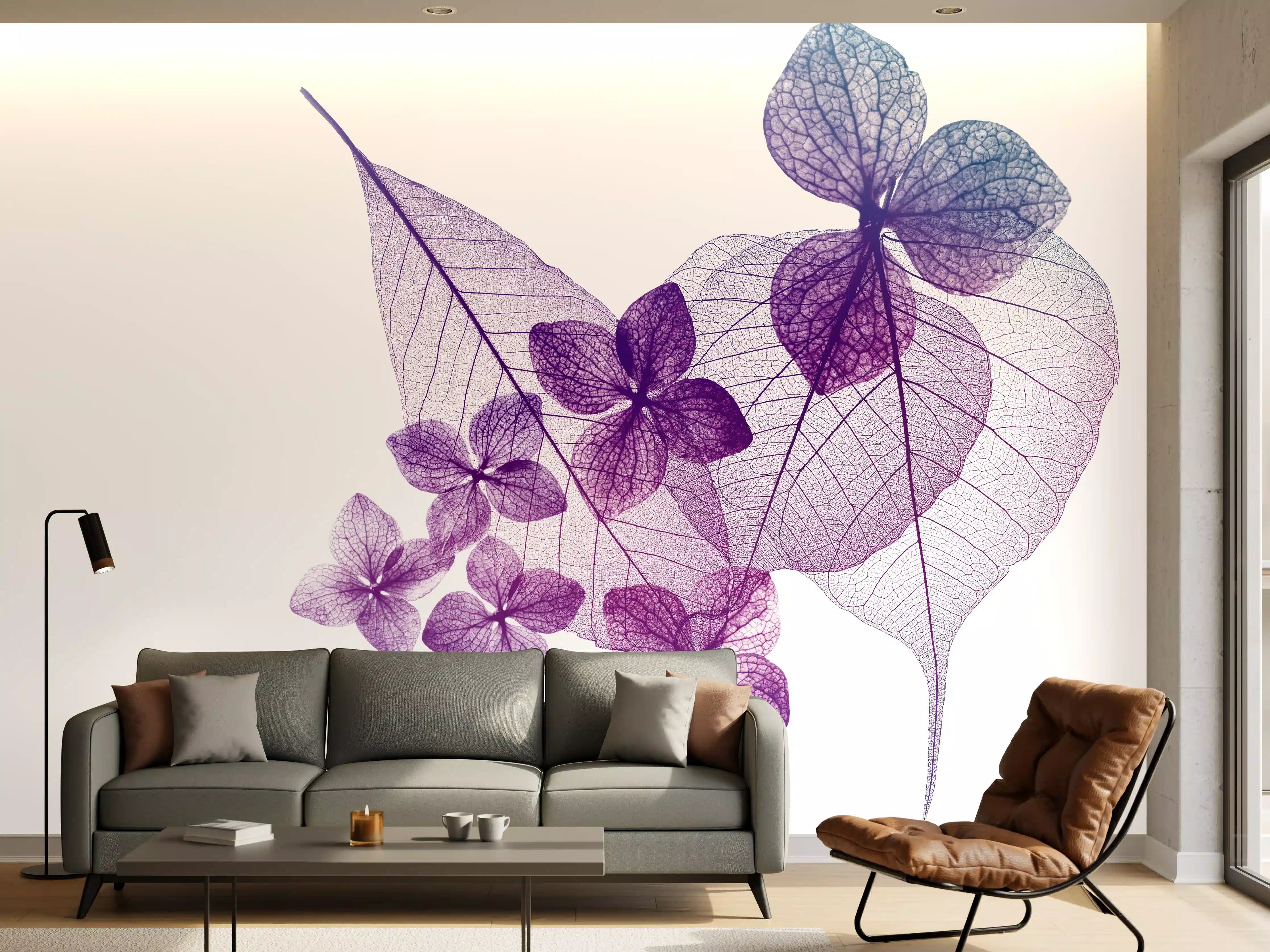 Wandverkleidung Wohnzimmer - Pflanzenmuster in zarten Lila- und Blautönen