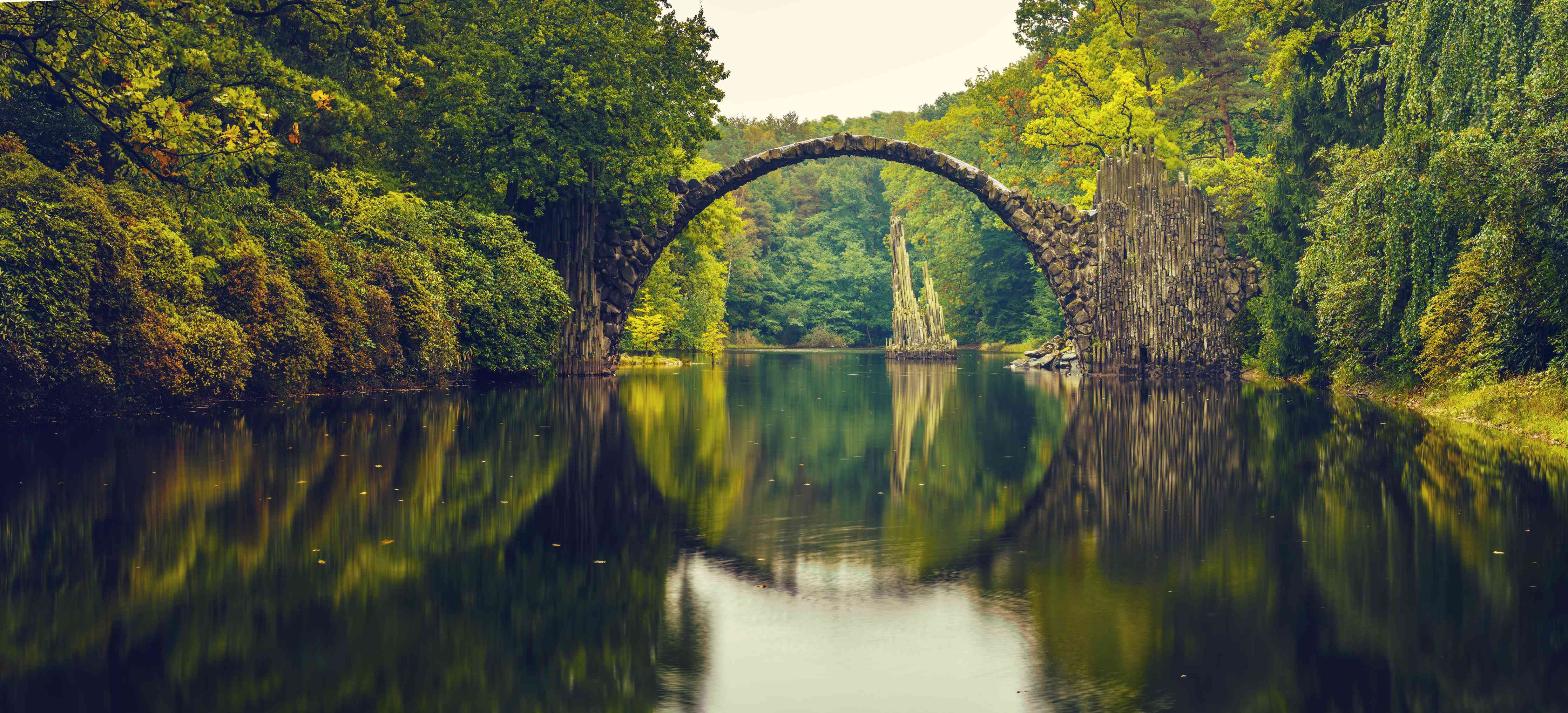 Wandverkleidung Wohnzimmer-Rakotz bridge in Kromlau